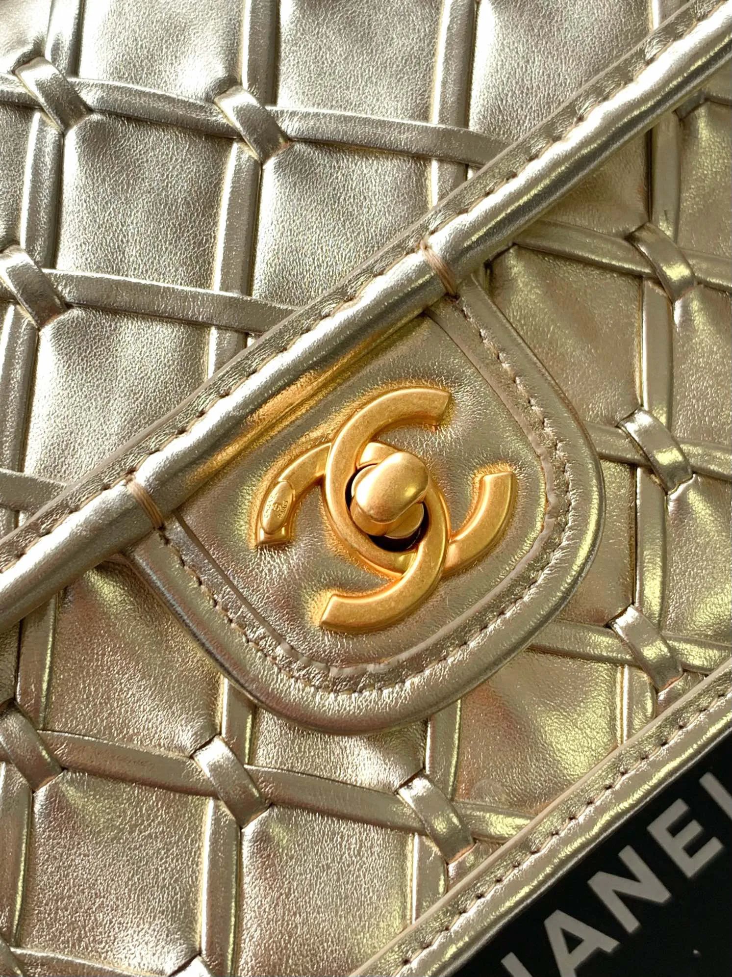 Классические Сумки Женские Chanel 18588862