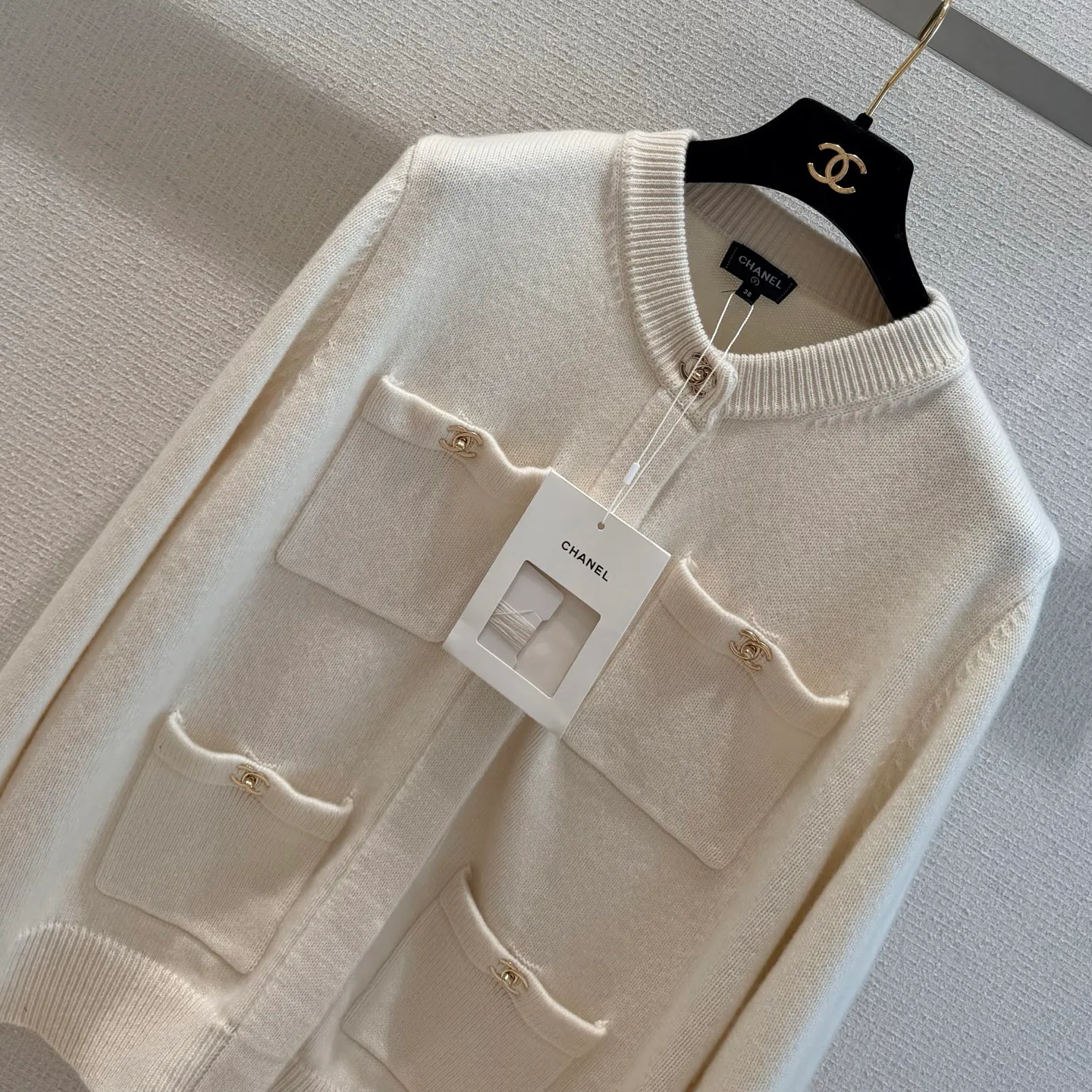 Women's Jumpers And Sweaters CHANEL 18138591