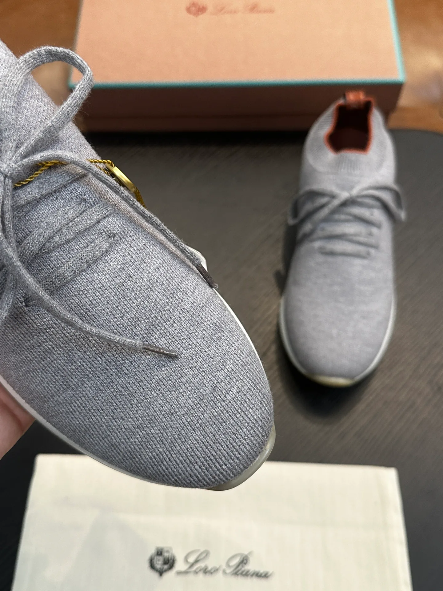 Men's Sneakers LORO PIANA 18380072
