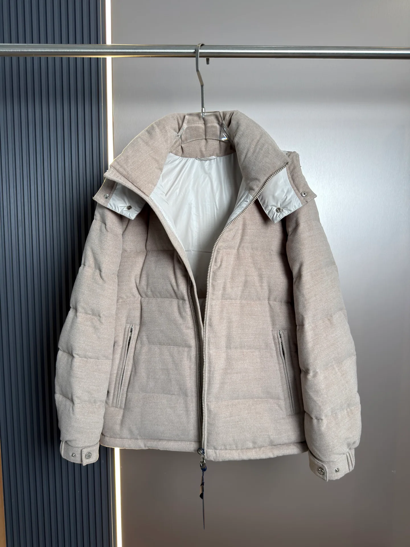 Men's Jackets And Down Jackets LOUIS VUITTON 18216862