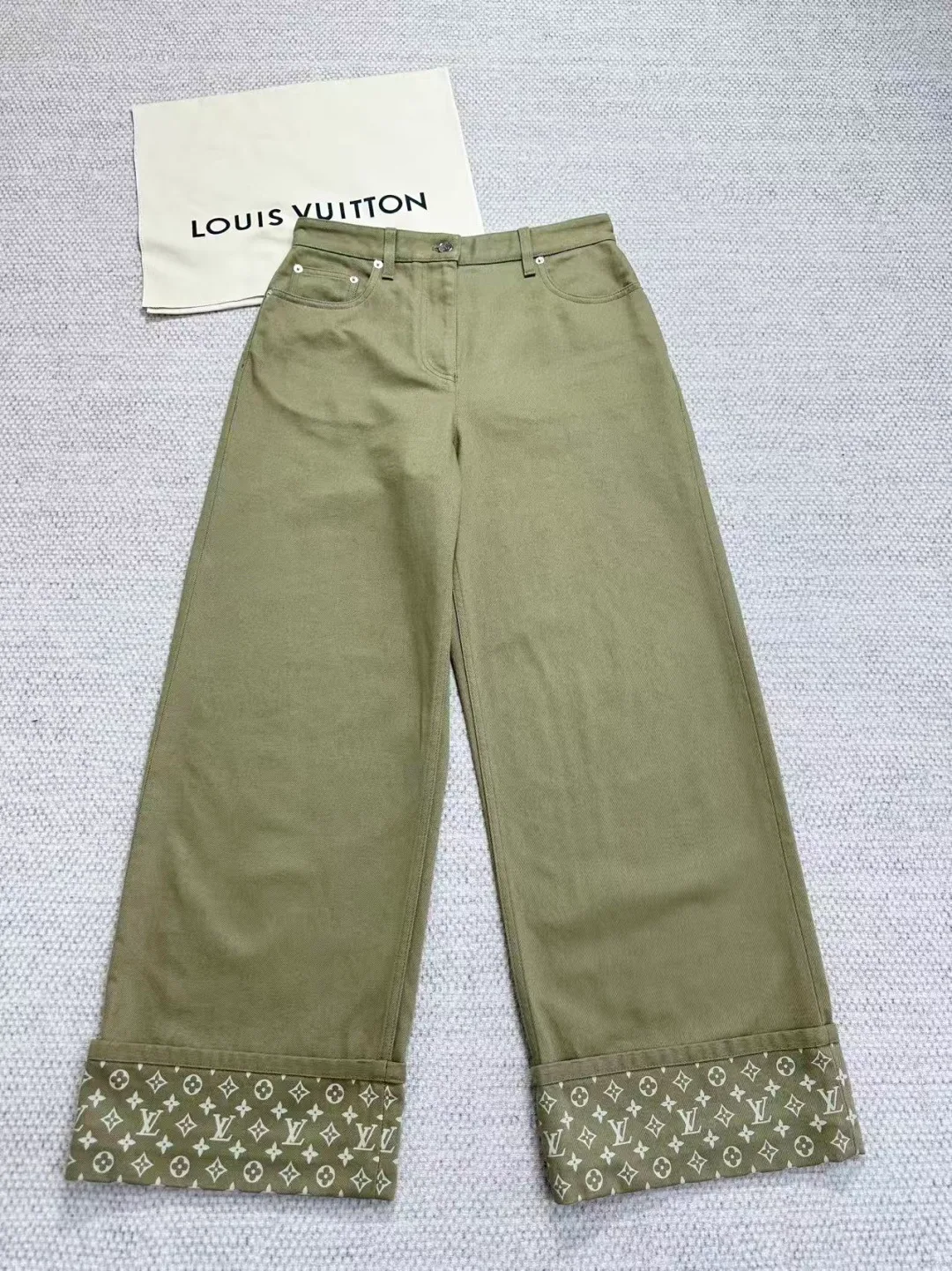 Women's Jeans LOUIS VUITTON 18189417