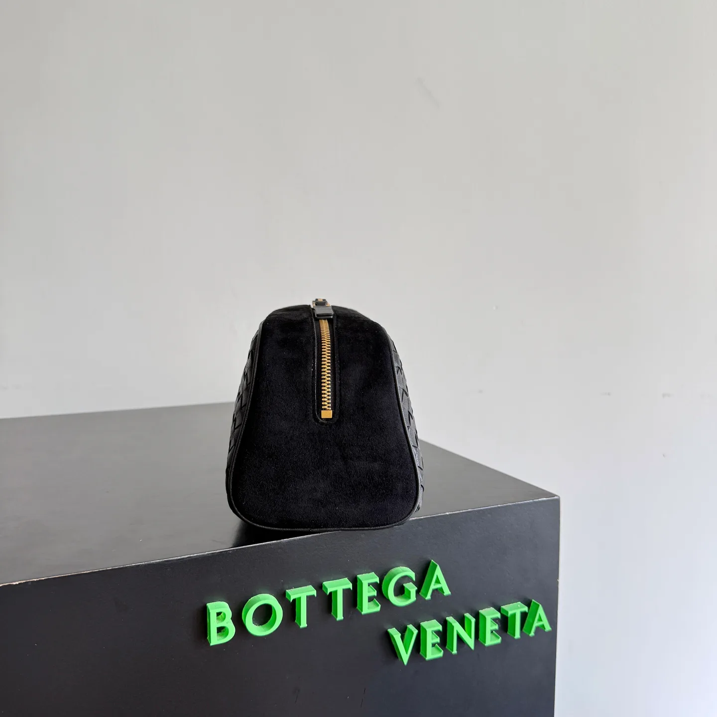 Women's Clutches BOTTEGA VENETA 17578604