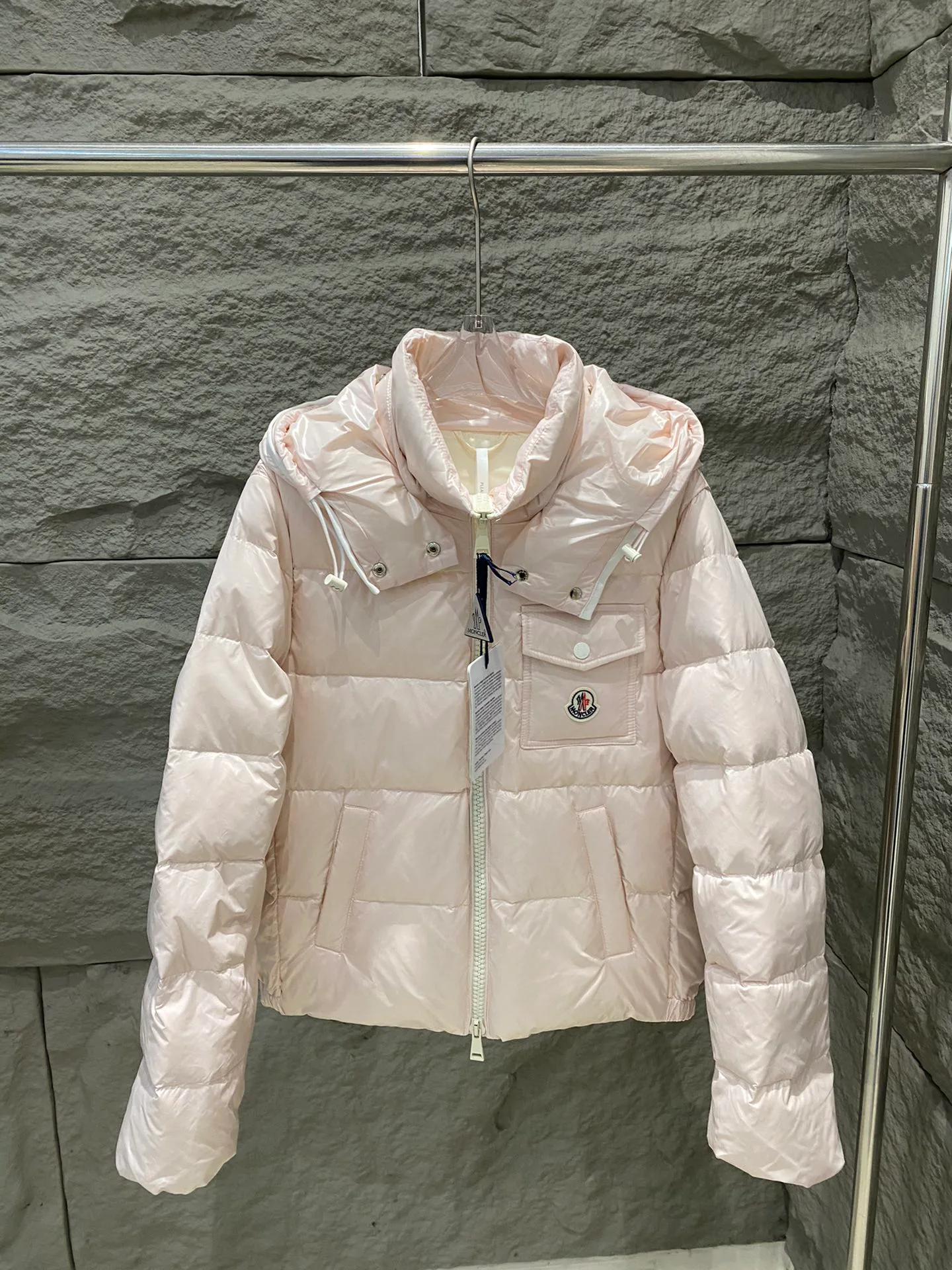 Women's Jackets And Down Jackets MONCLER 17951523