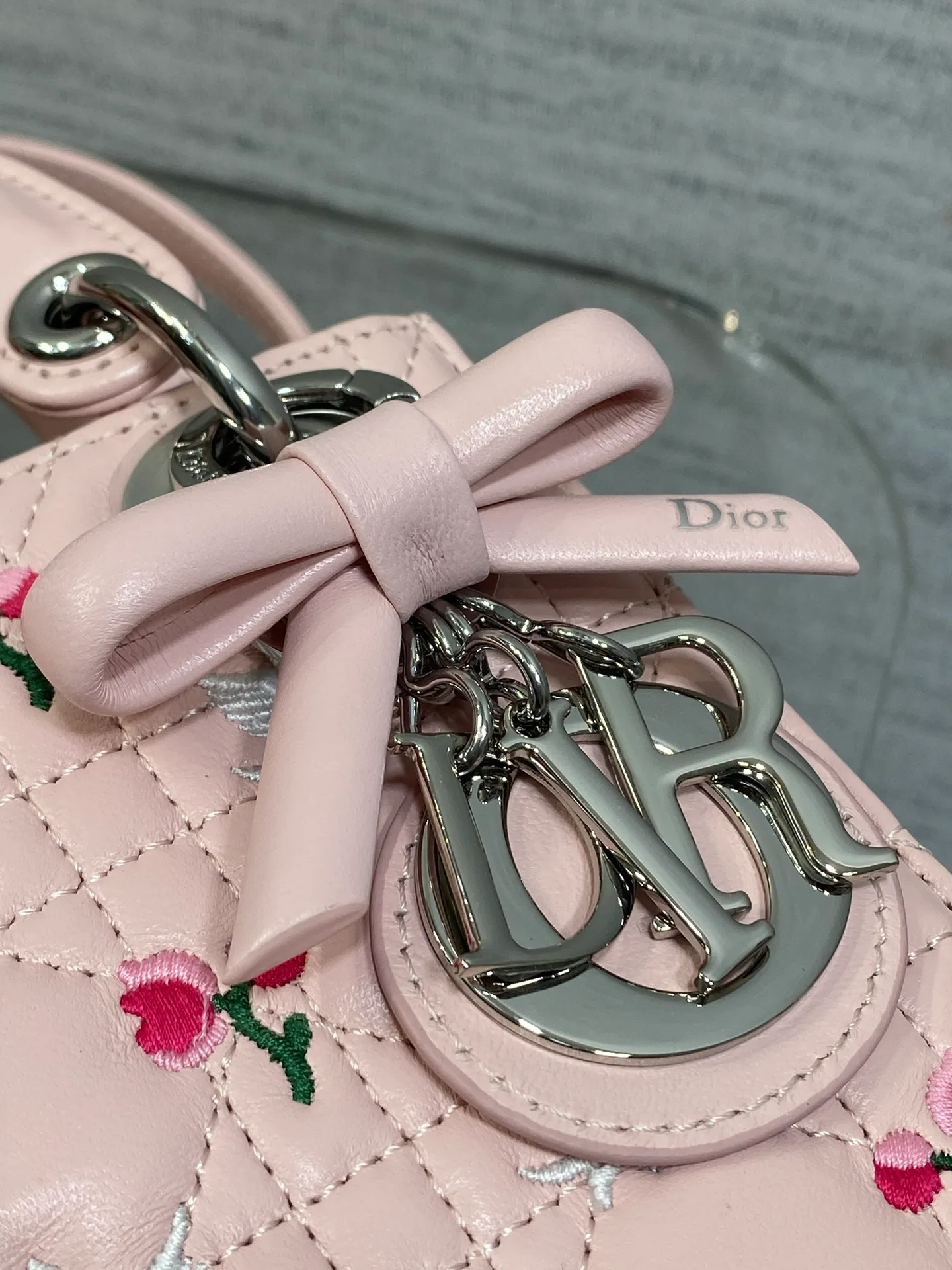 Women's Classic Handbags CHRISTIAN DIOR 17601340