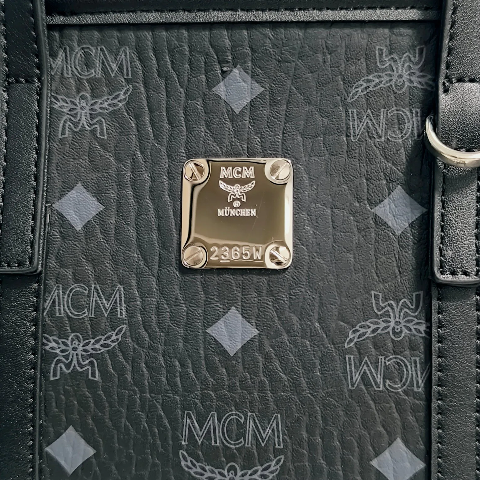 Women's Classic Handbags MCM 17896735