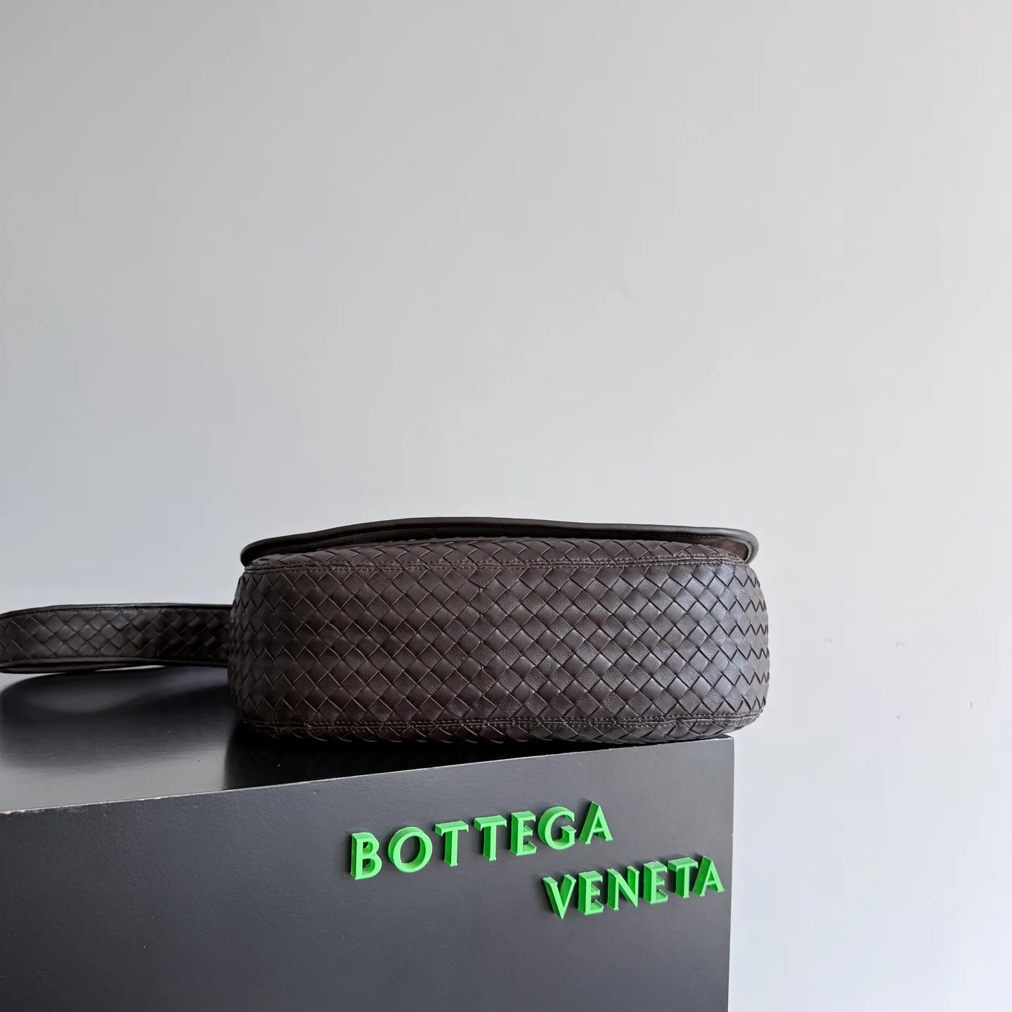 Women's Classic Handbags BOTTEGA VENETA 17852414