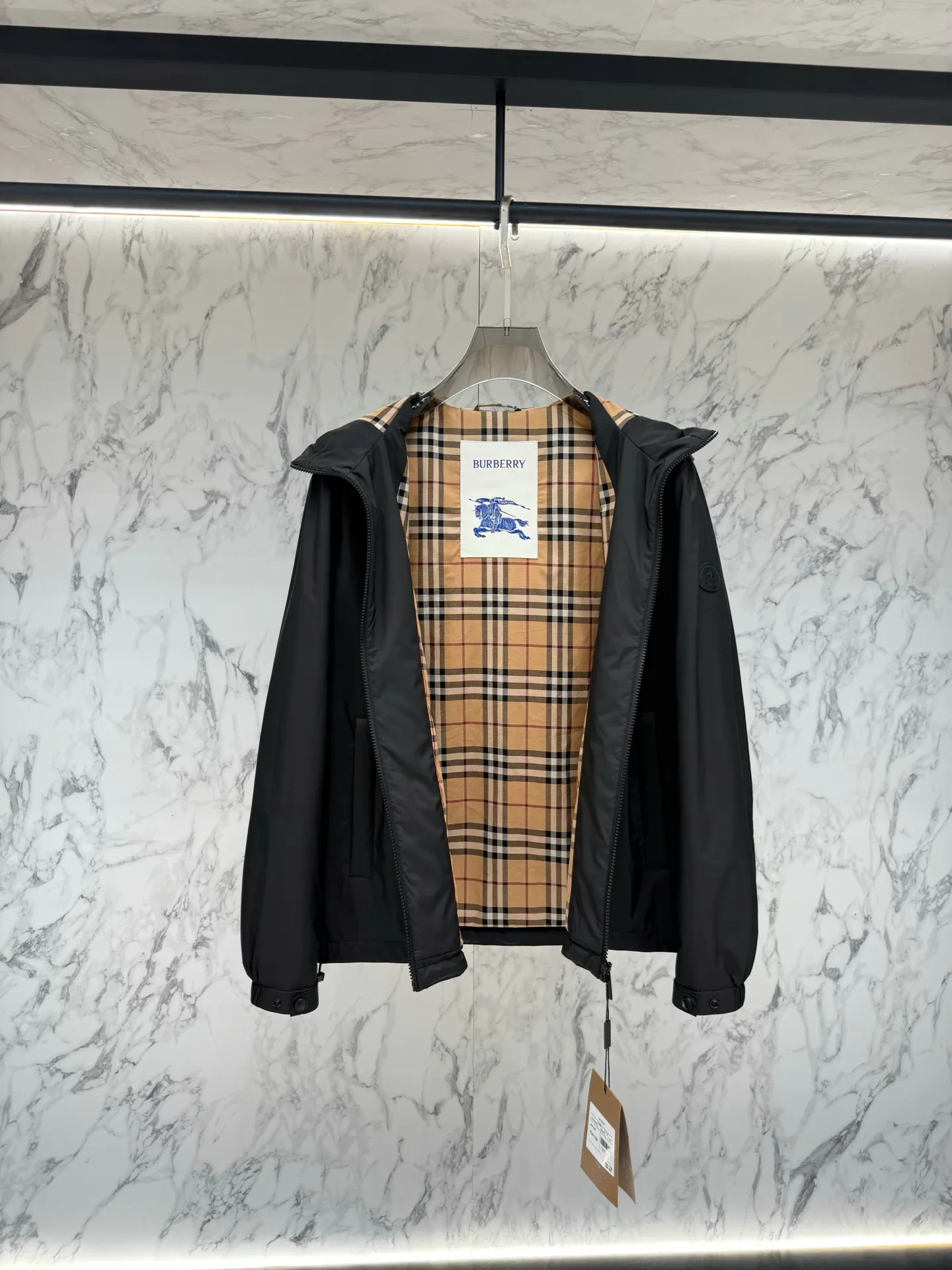 Women's Jackets And Down Jackets BURBERRY 17944118