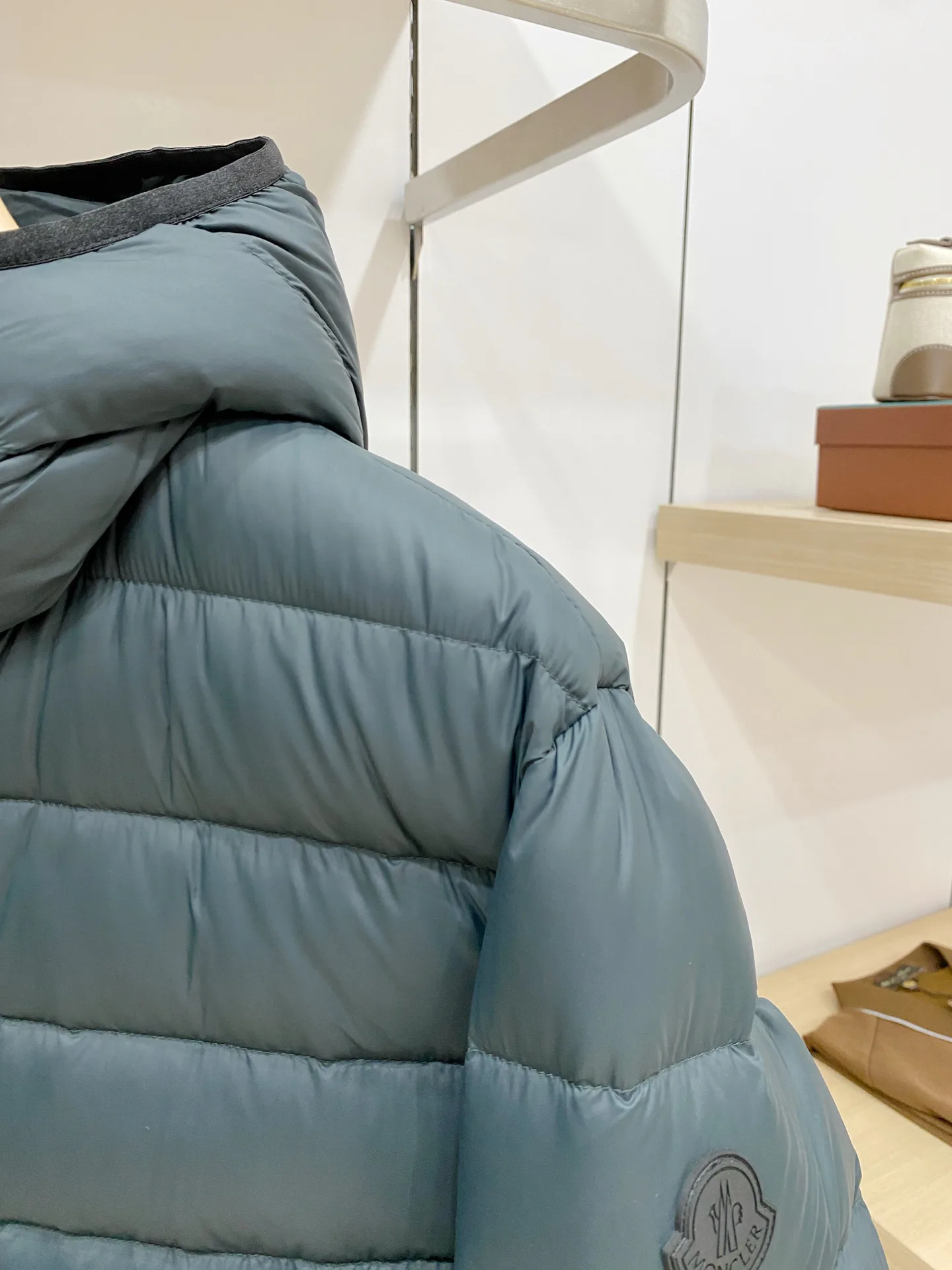 Куртки И Пуховики Мужские Moncler 18596291
