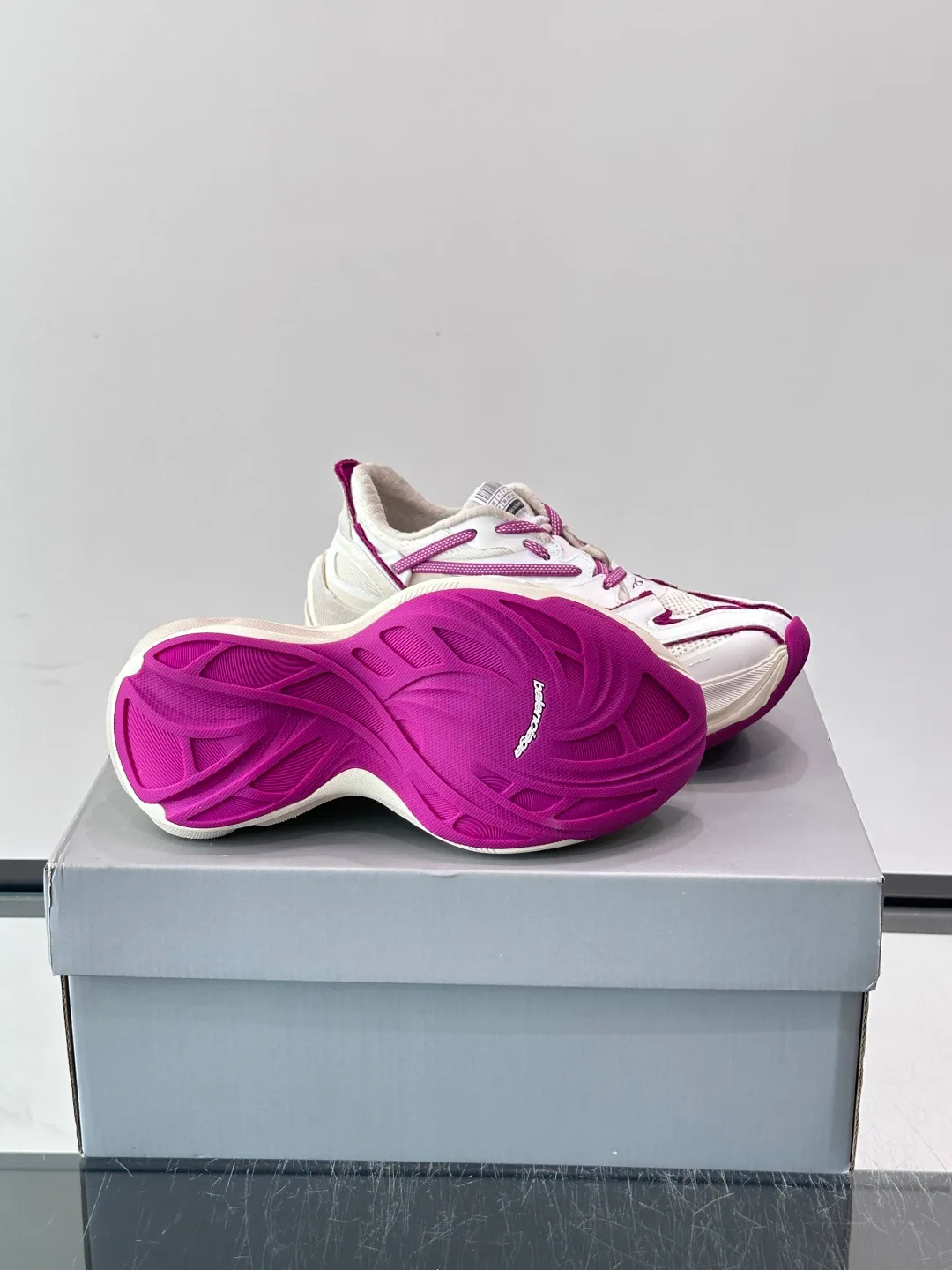 Women's Sneakers BALENCIAGA 17649837