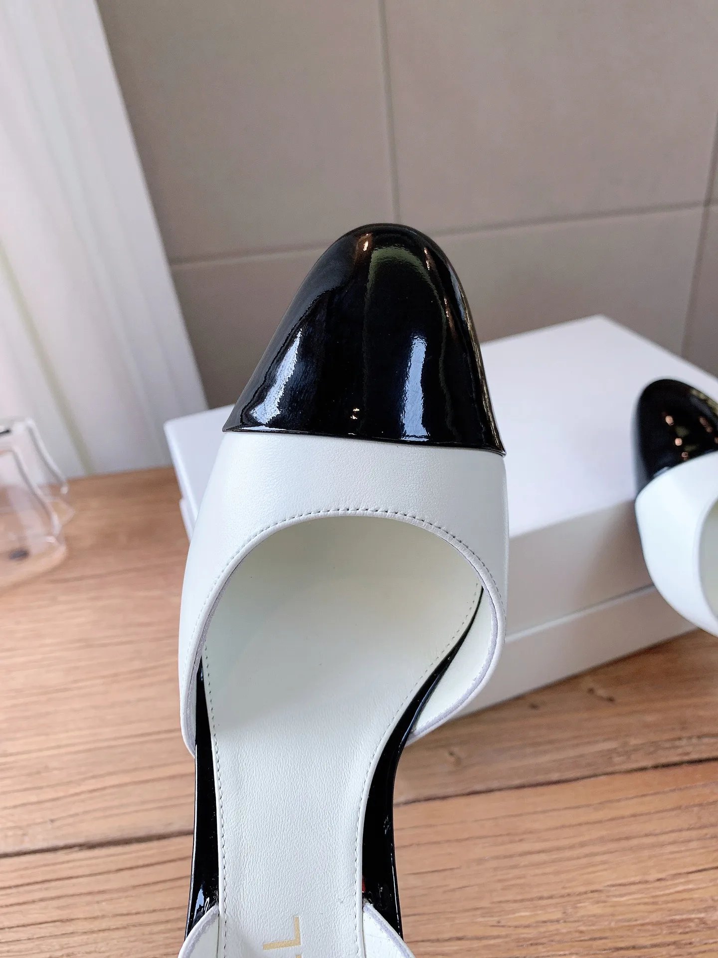 Women's Heels CHANEL 16942024