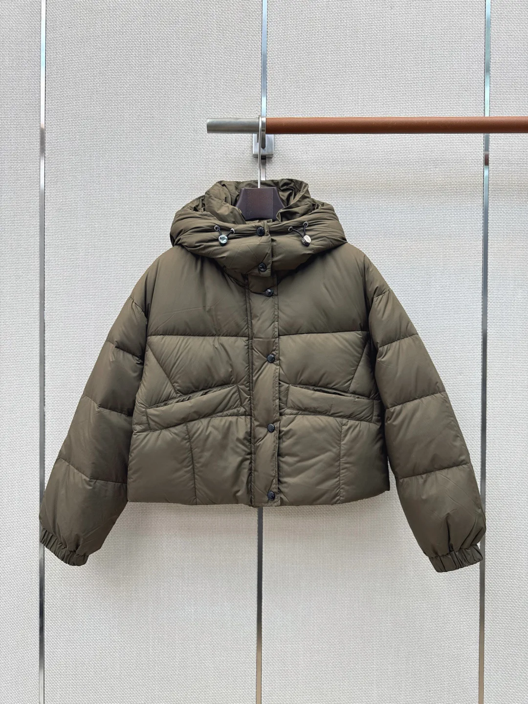 Women's Jackets And Down Jackets PRADA 18401605