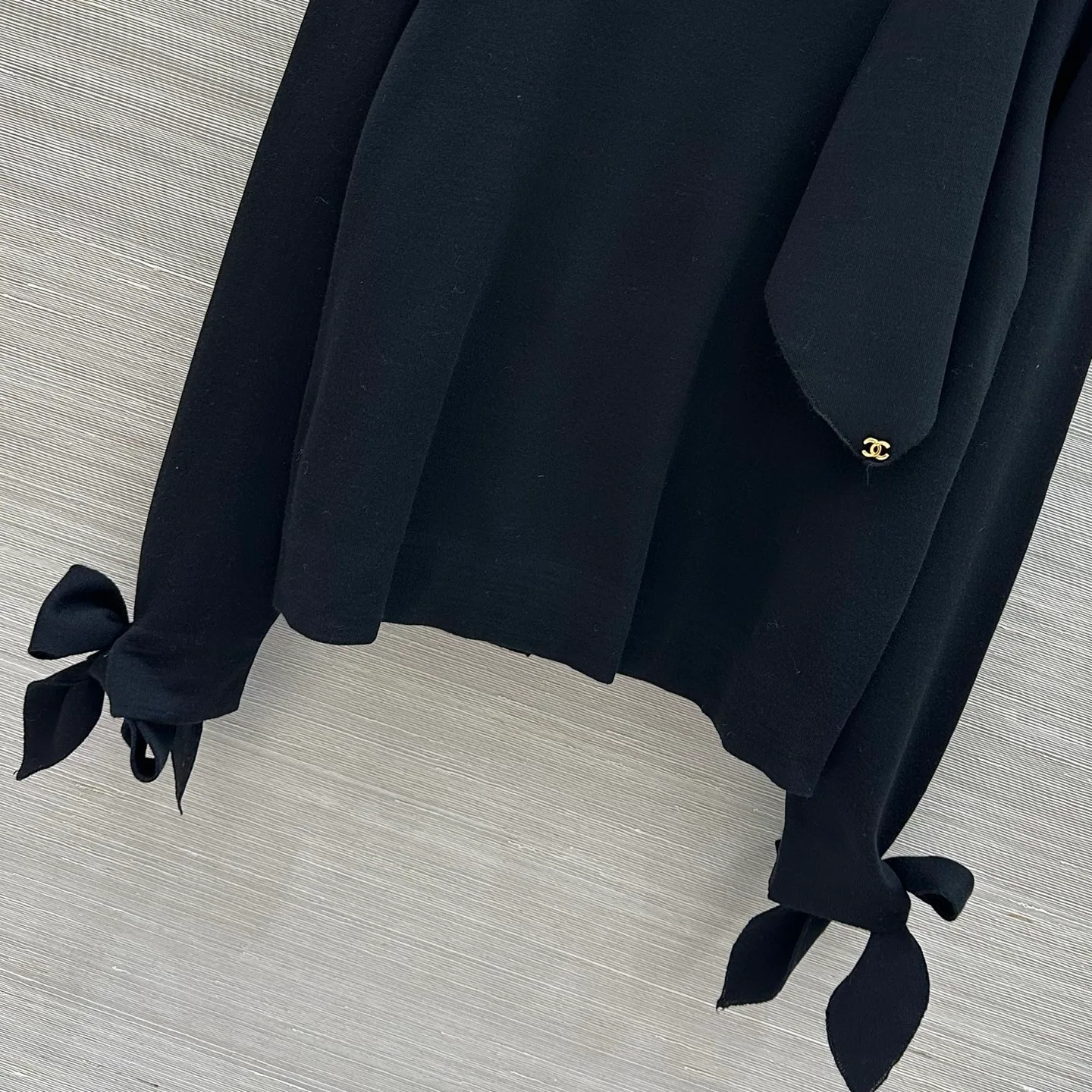 Women's Jumpers And Sweaters CHANEL 18250013