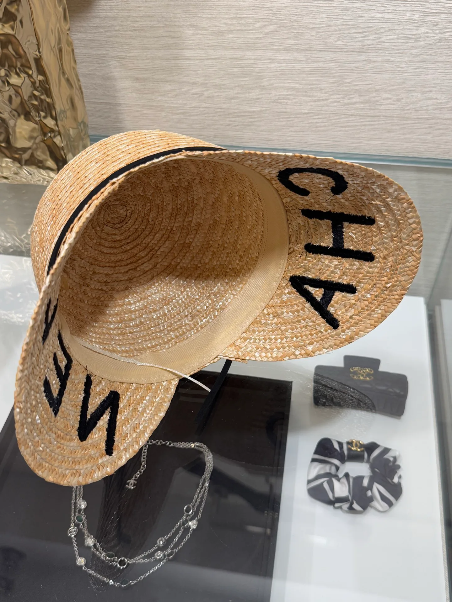 Hats CHANEL 17770130