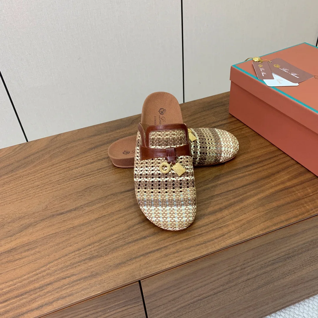 Women's Mules And Clogs LORO PIANA 17631657