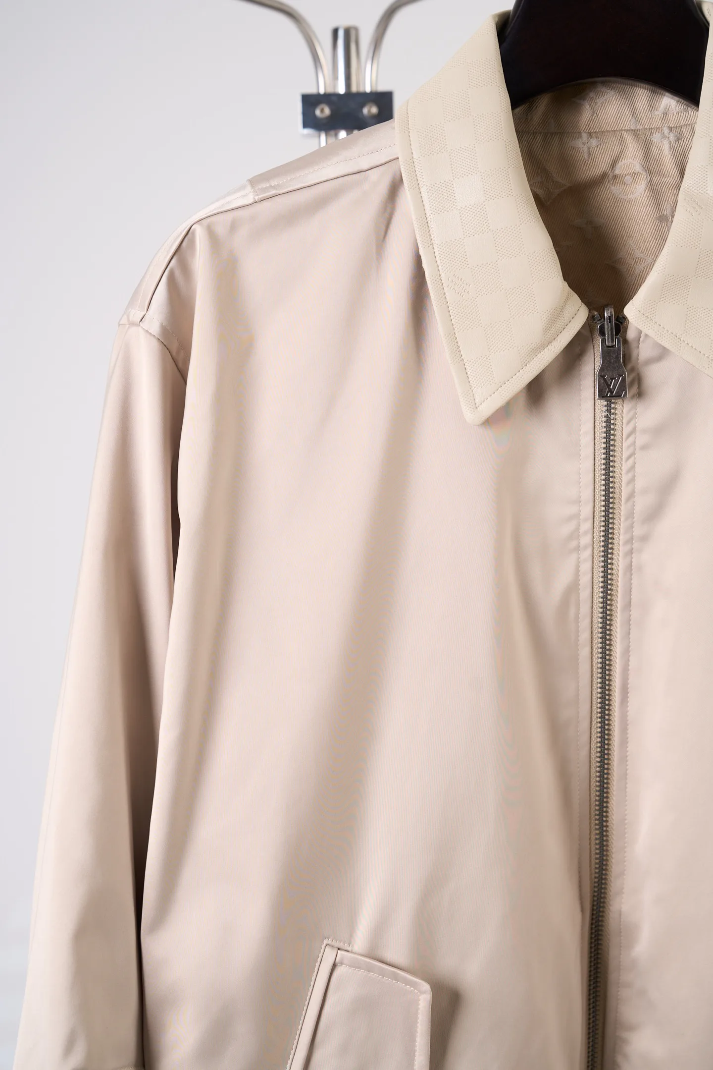 Men's Jackets And Down Jackets LOUIS VUITTON 18178834