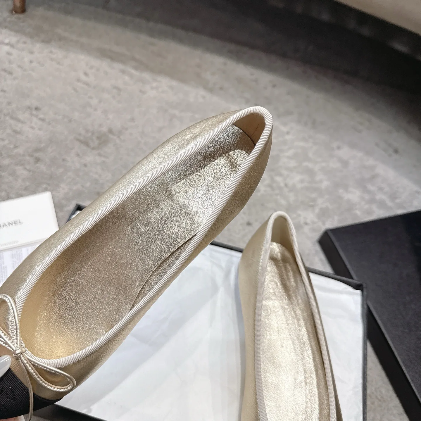 Women's Ballet Flats CHANEL 17572343