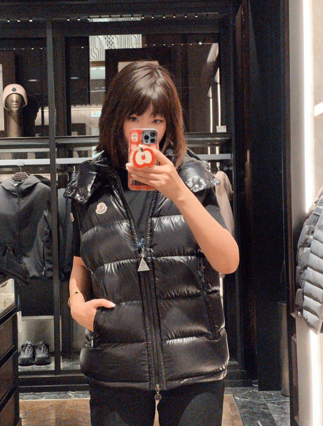 Жилеты Мужские Moncler 18634211