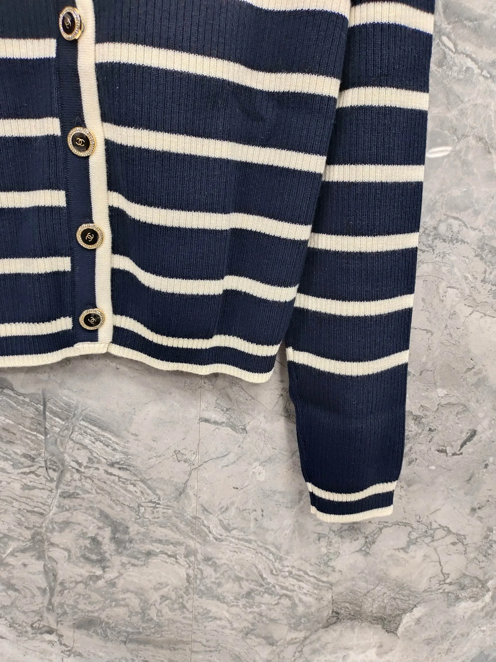 Women's Jumpers And Sweaters CHANEL 18337845