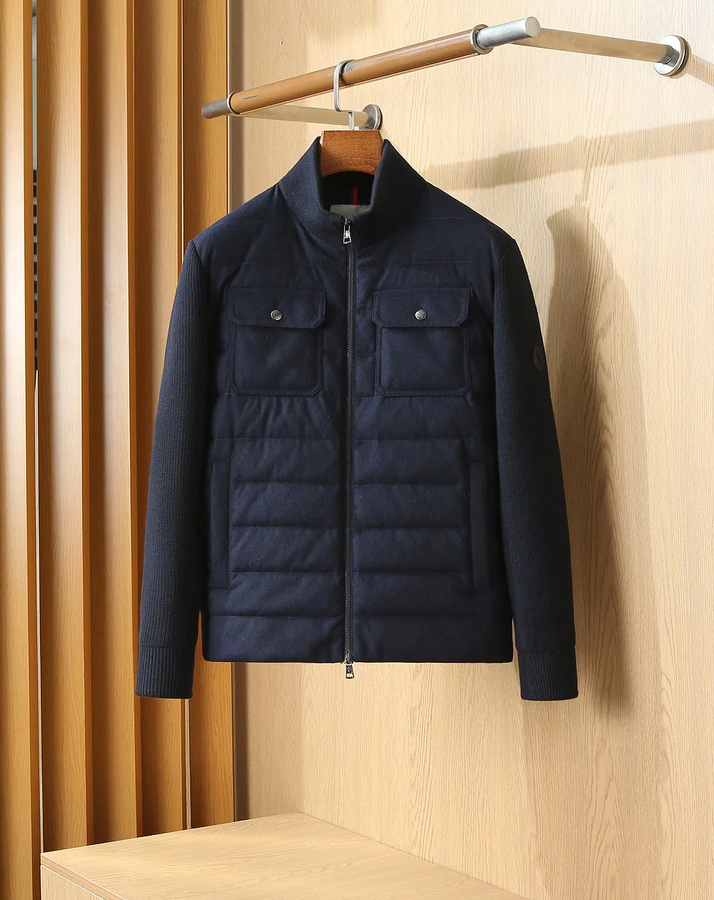 Men's Jackets And Down Jackets MONCLER 18369153