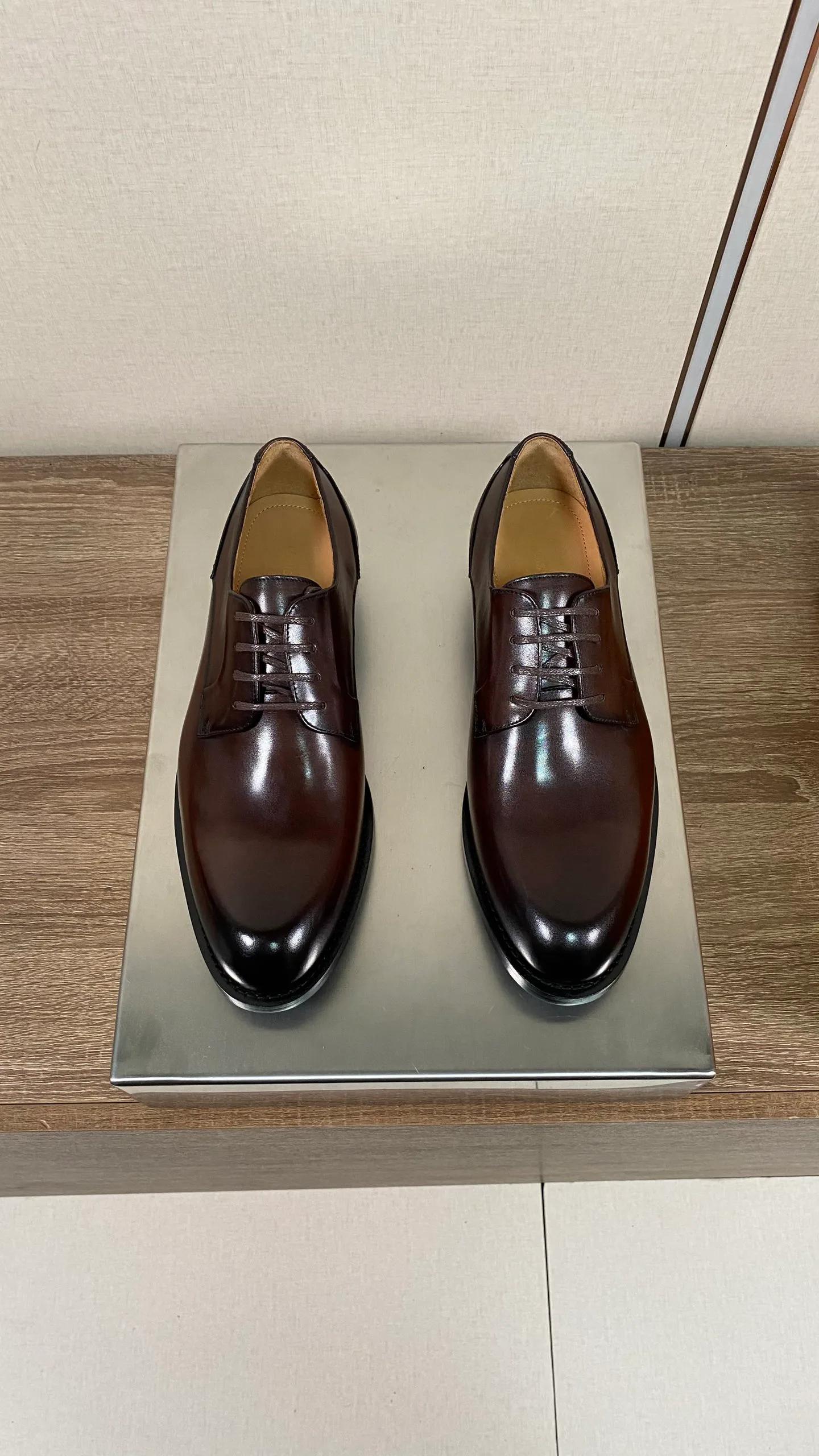 Men's Loafers And Dress Shoes LOUIS VUITTON 18078675