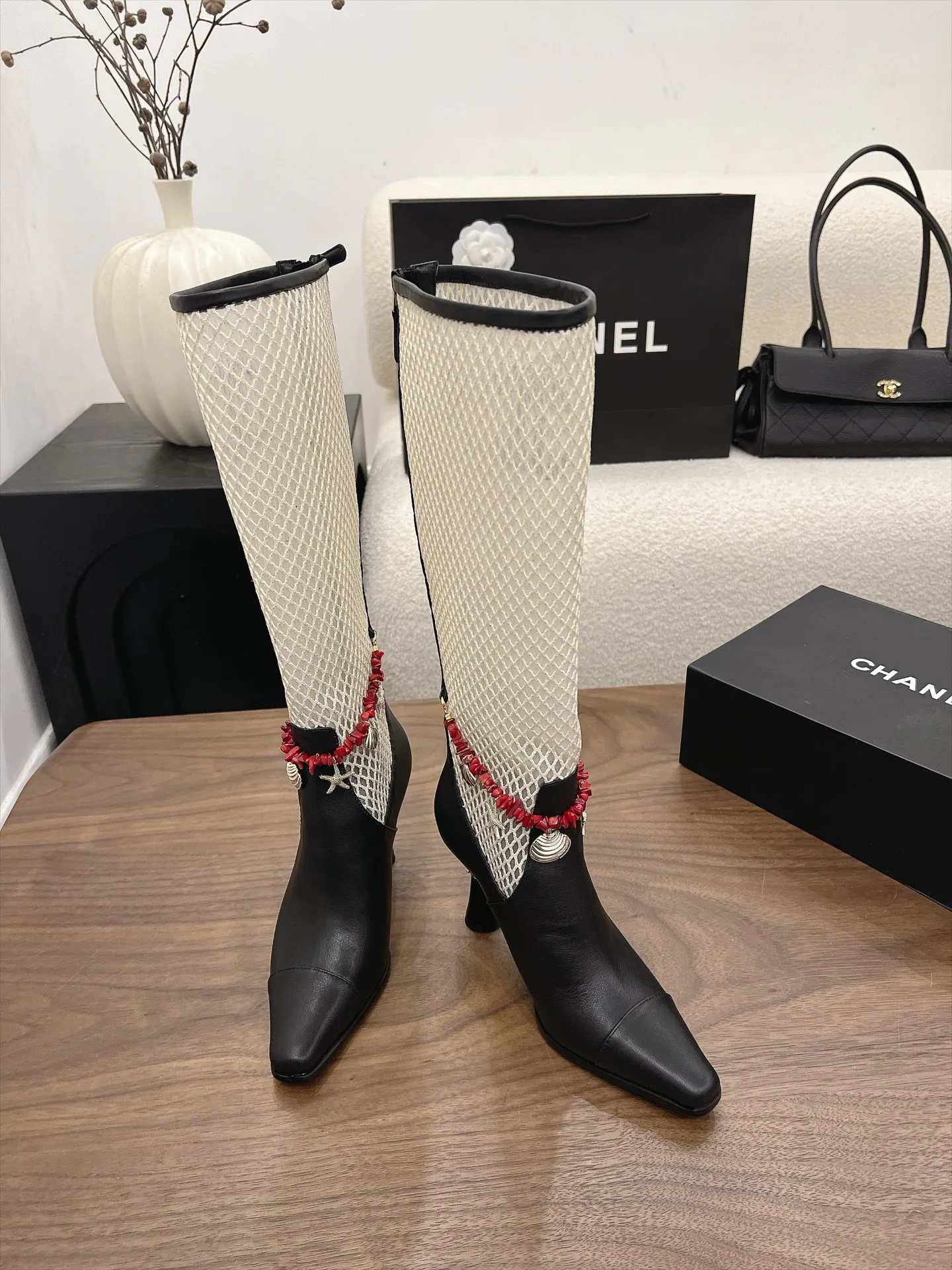 Women's Boots CHANEL 18223433