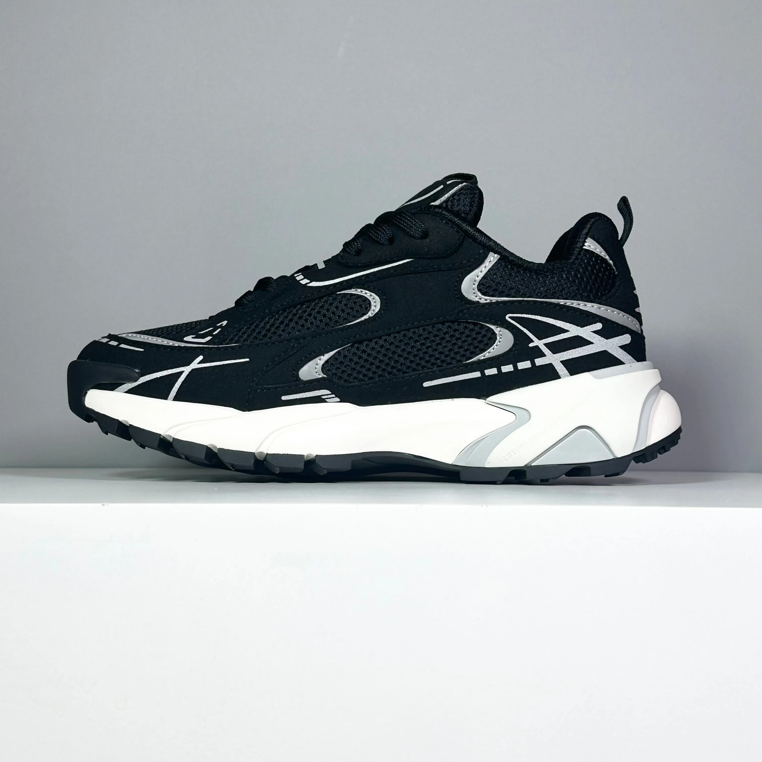 Women's Sneakers LOUIS VUITTON 17682021