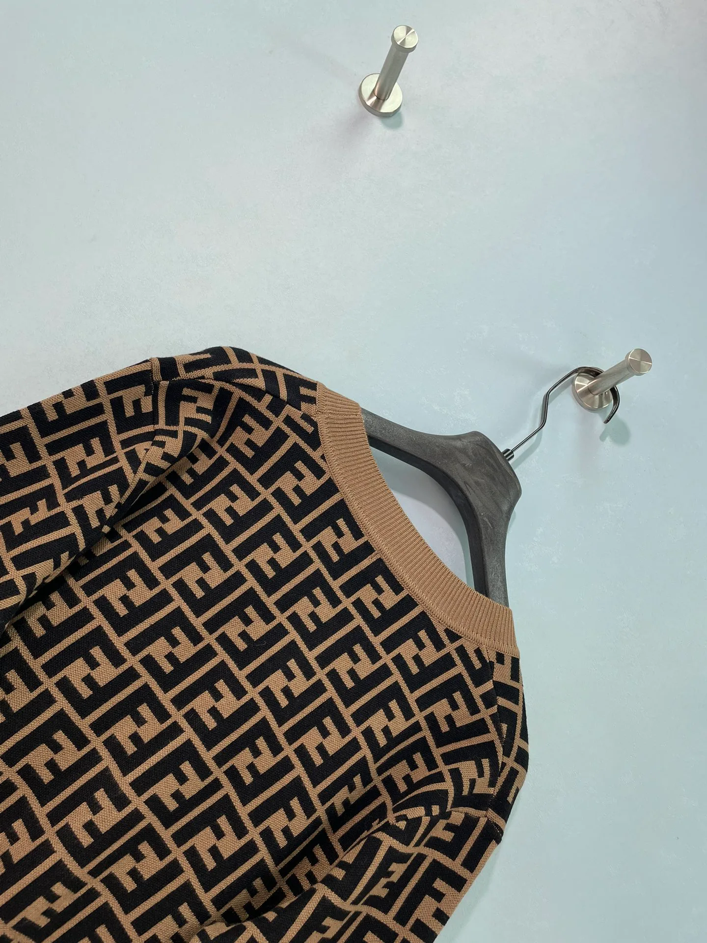 Women's Jumpers And Sweaters FENDI 18151200