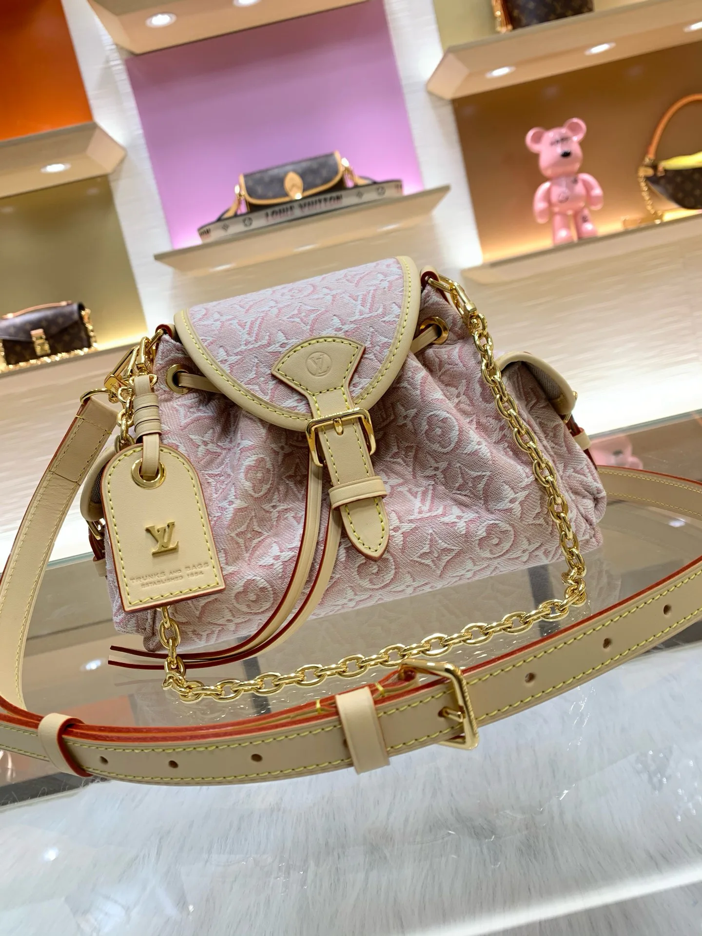 Women's Classic Handbags LOUIS VUITTON 17303175