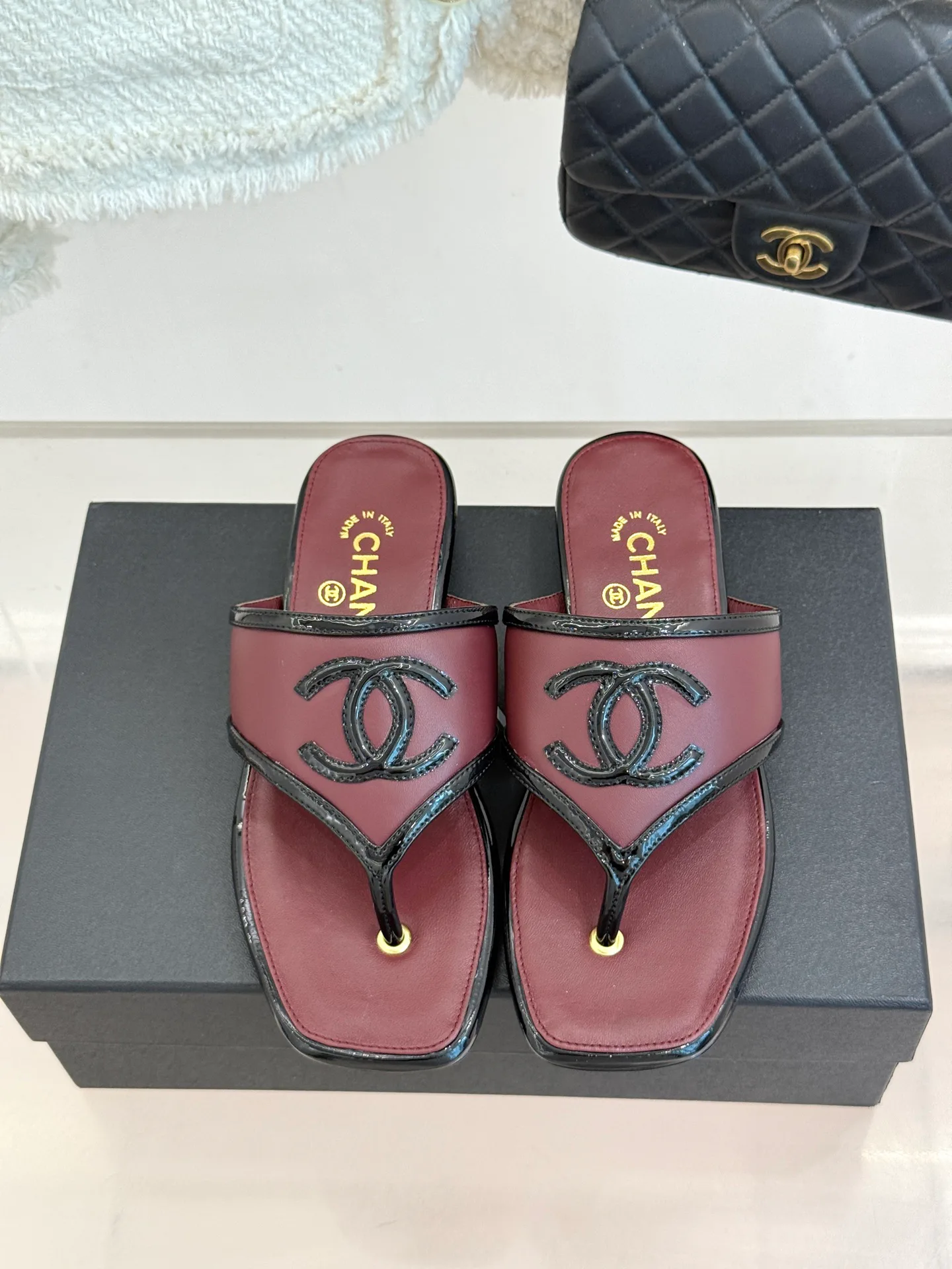 Women's Flip-Flops CHANEL 17425288