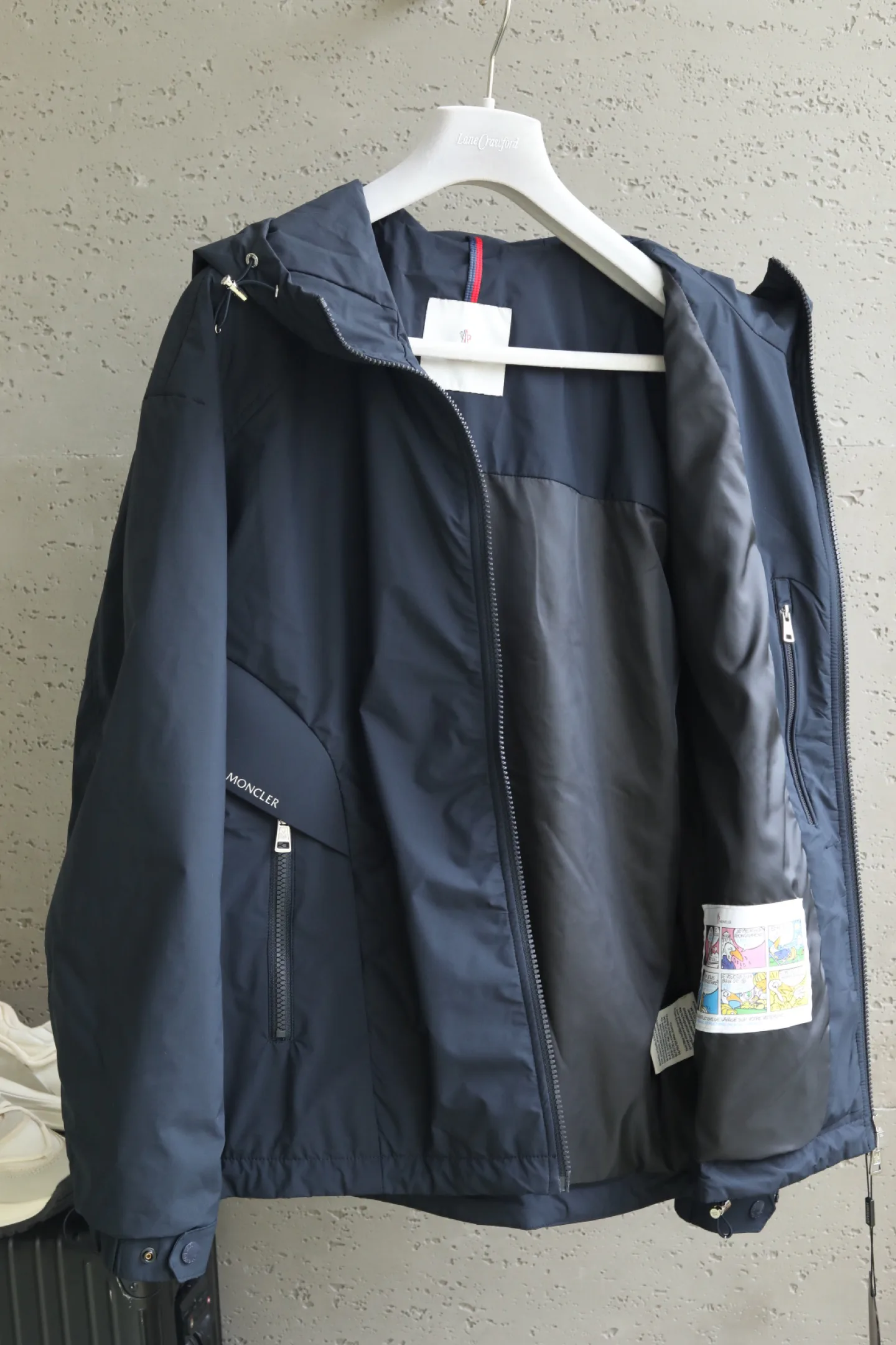 Men's Jackets And Down Jackets MONCLER 18140050