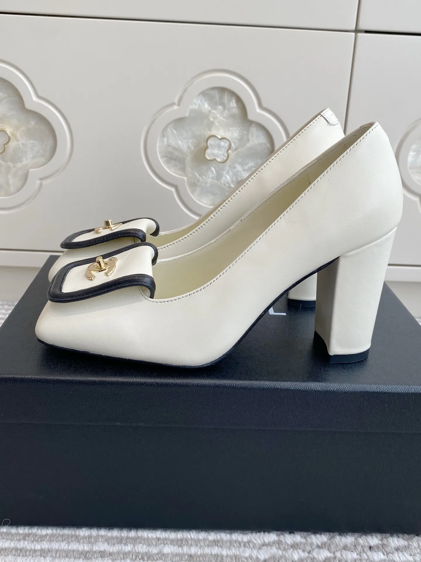 Women's Heels CHANEL 16932205