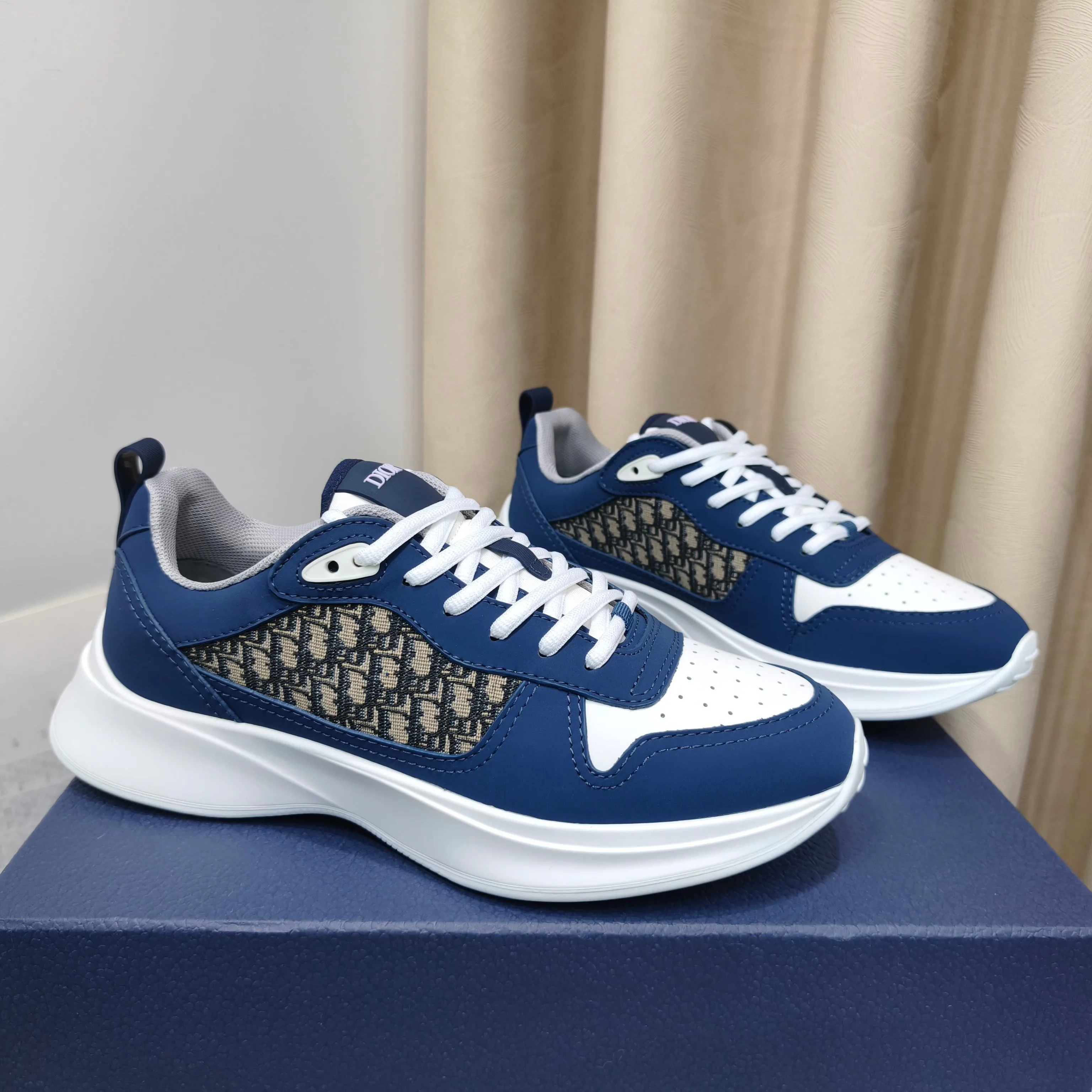 Men's Sneakers CHRISTIAN DIOR 17988973