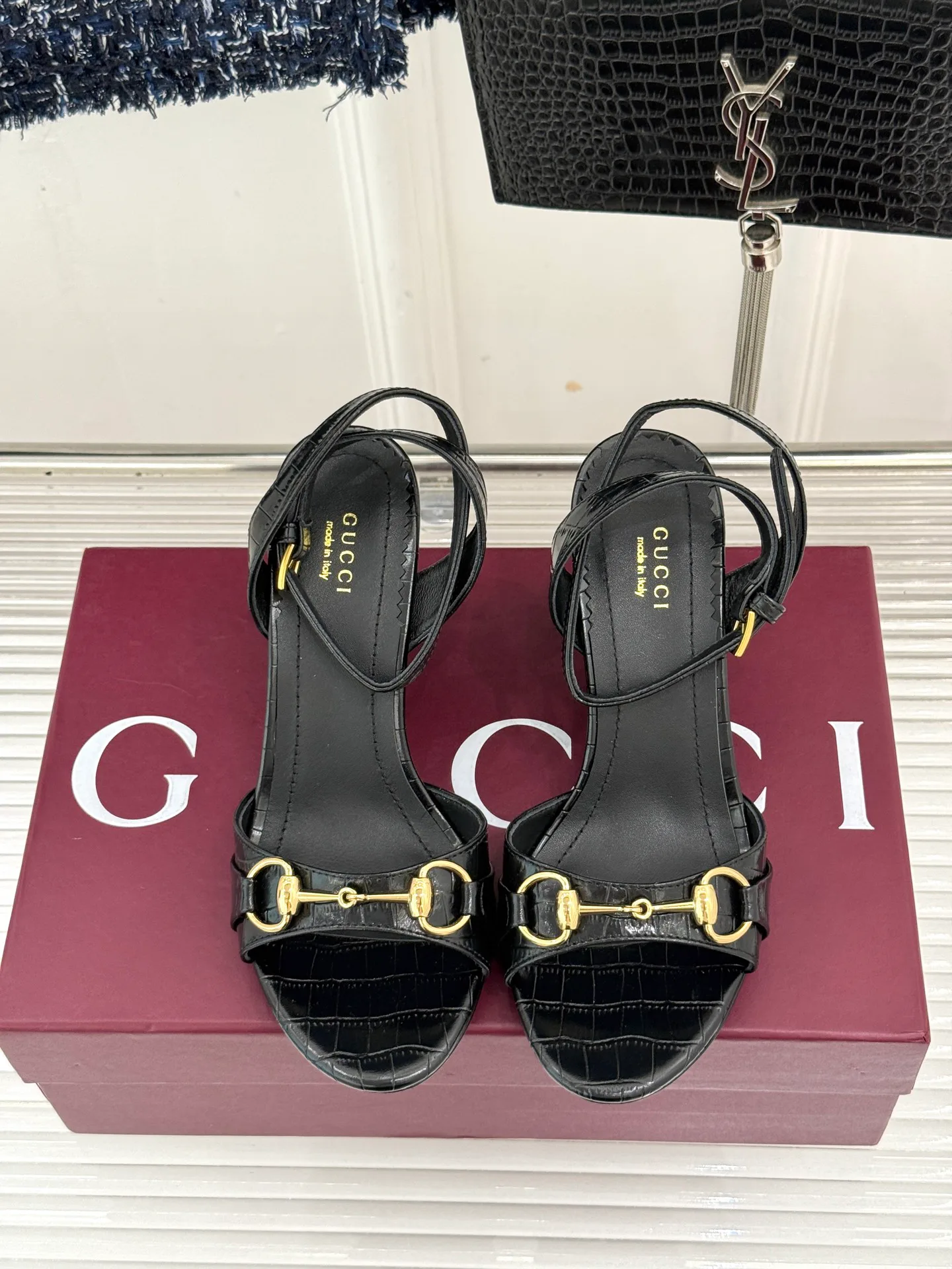 Women's Open-Toe Sandals GUCCI 18034507
