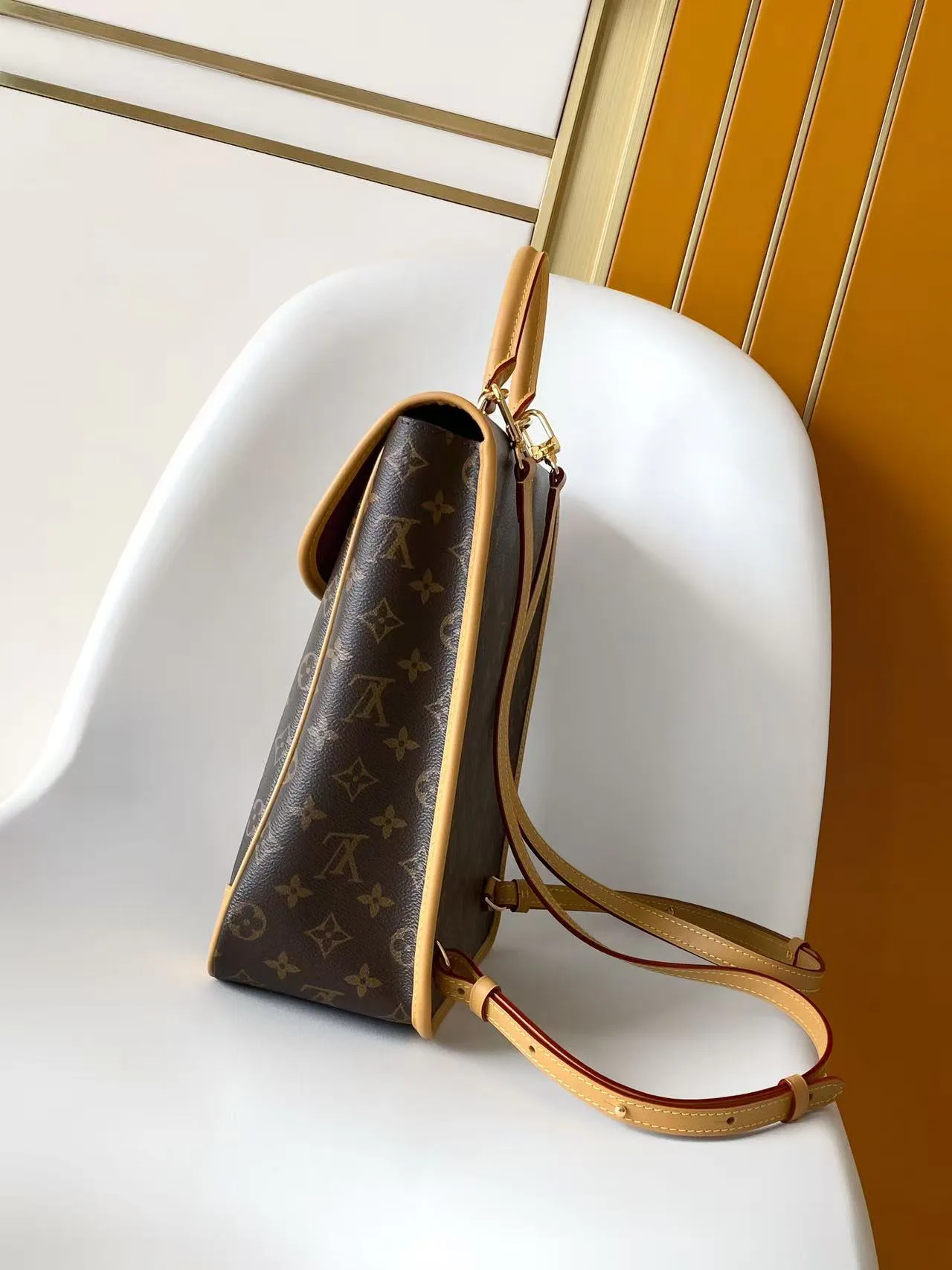 Women's Backpacks LOUIS VUITTON 17949201
