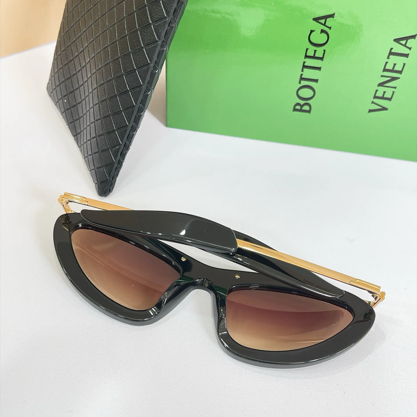 Glasses BOTTEGA VENETA 17825760