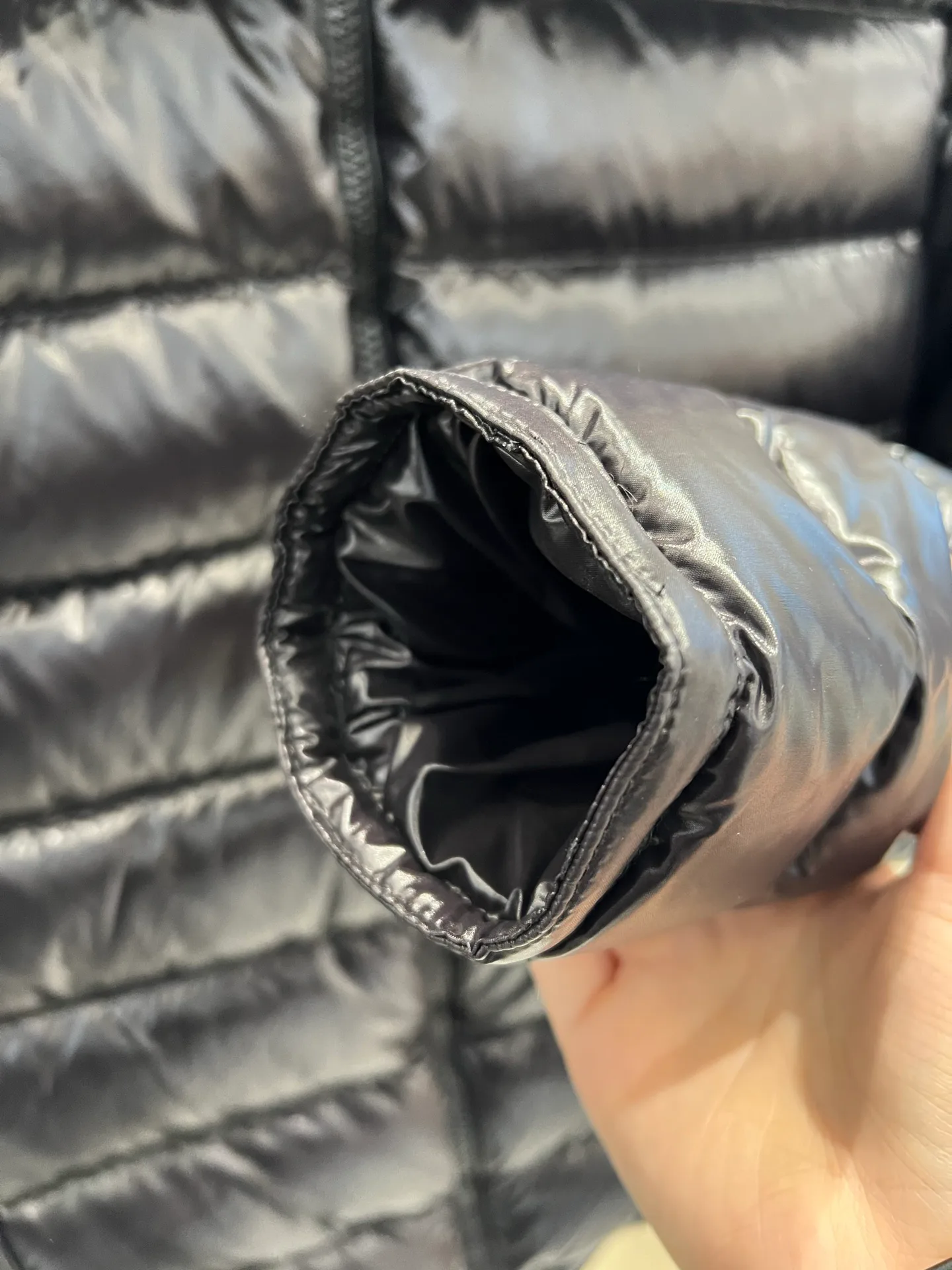 Куртки И Пуховики Мужские Moncler 18634335