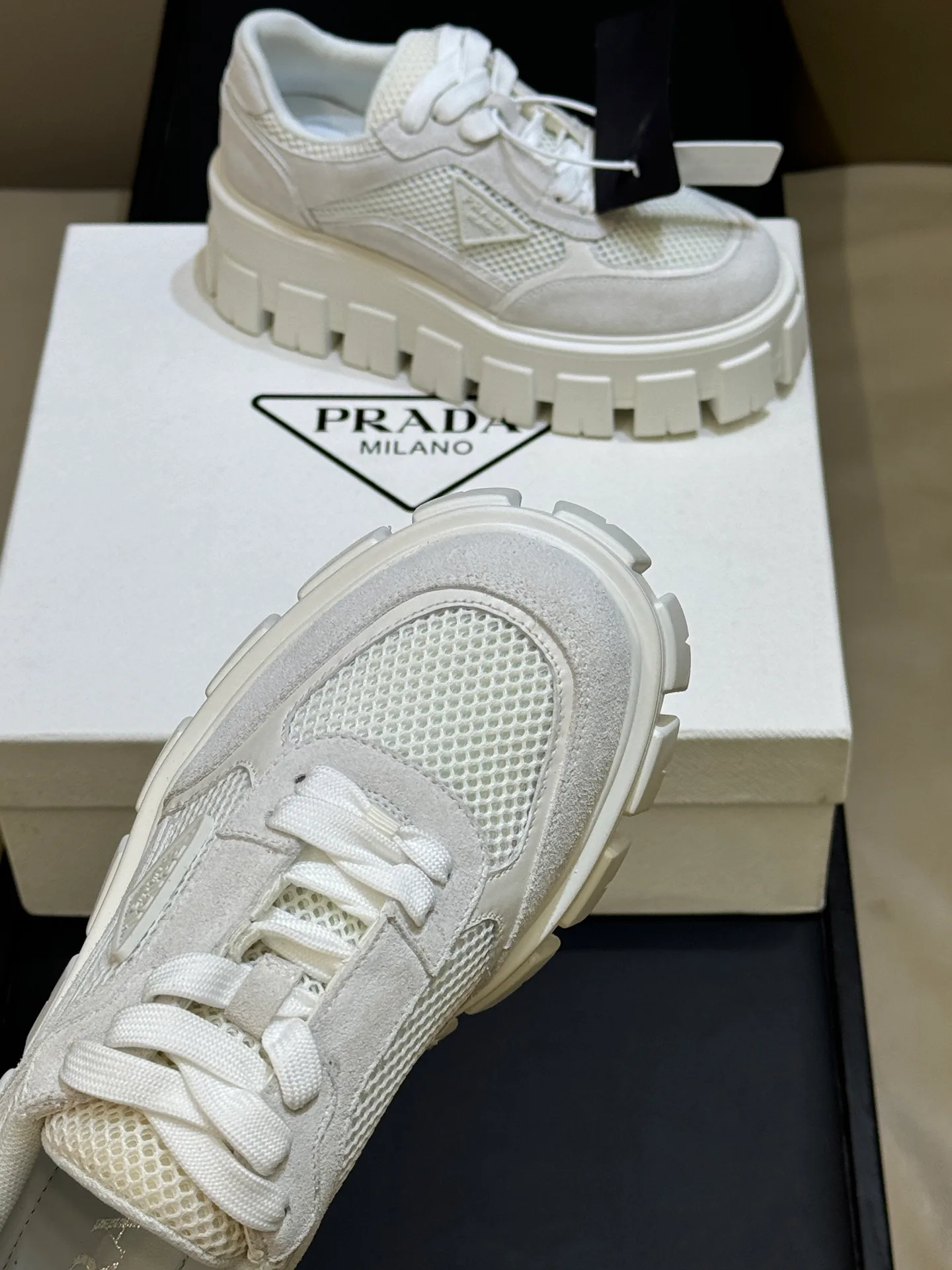 Women's Sneakers PRADA 18072932
