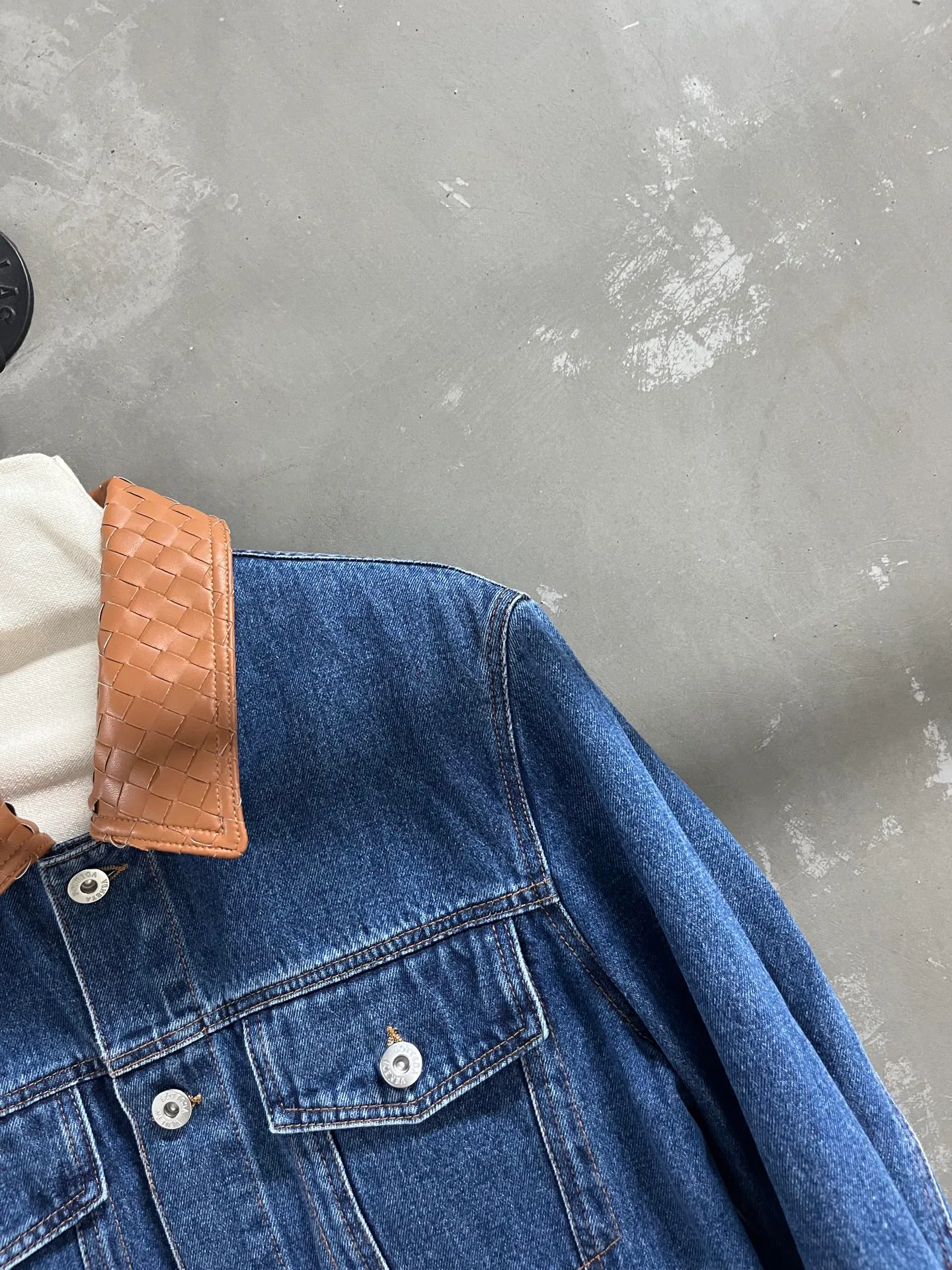 Women's Jackets And Down Jackets BOTTEGA VENETA 18172890