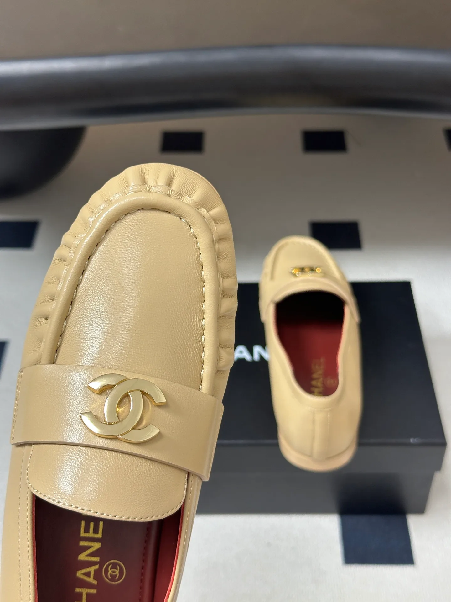 Women's Loafers And Moccasins CHANEL 17338448