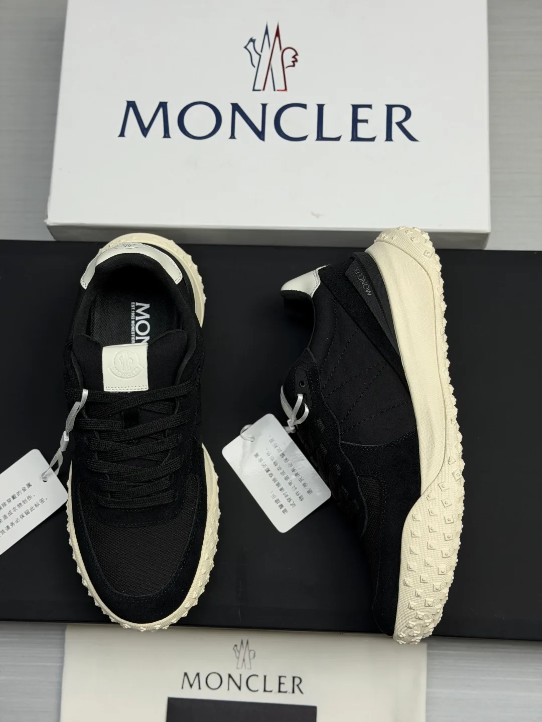 Кроссовки Мужские Moncler 18677604