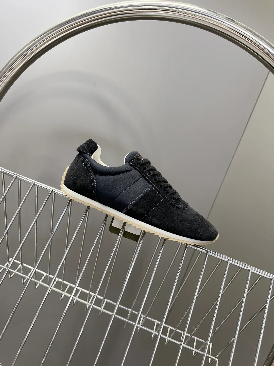 Women's Sneakers LORO PIANA 17449334