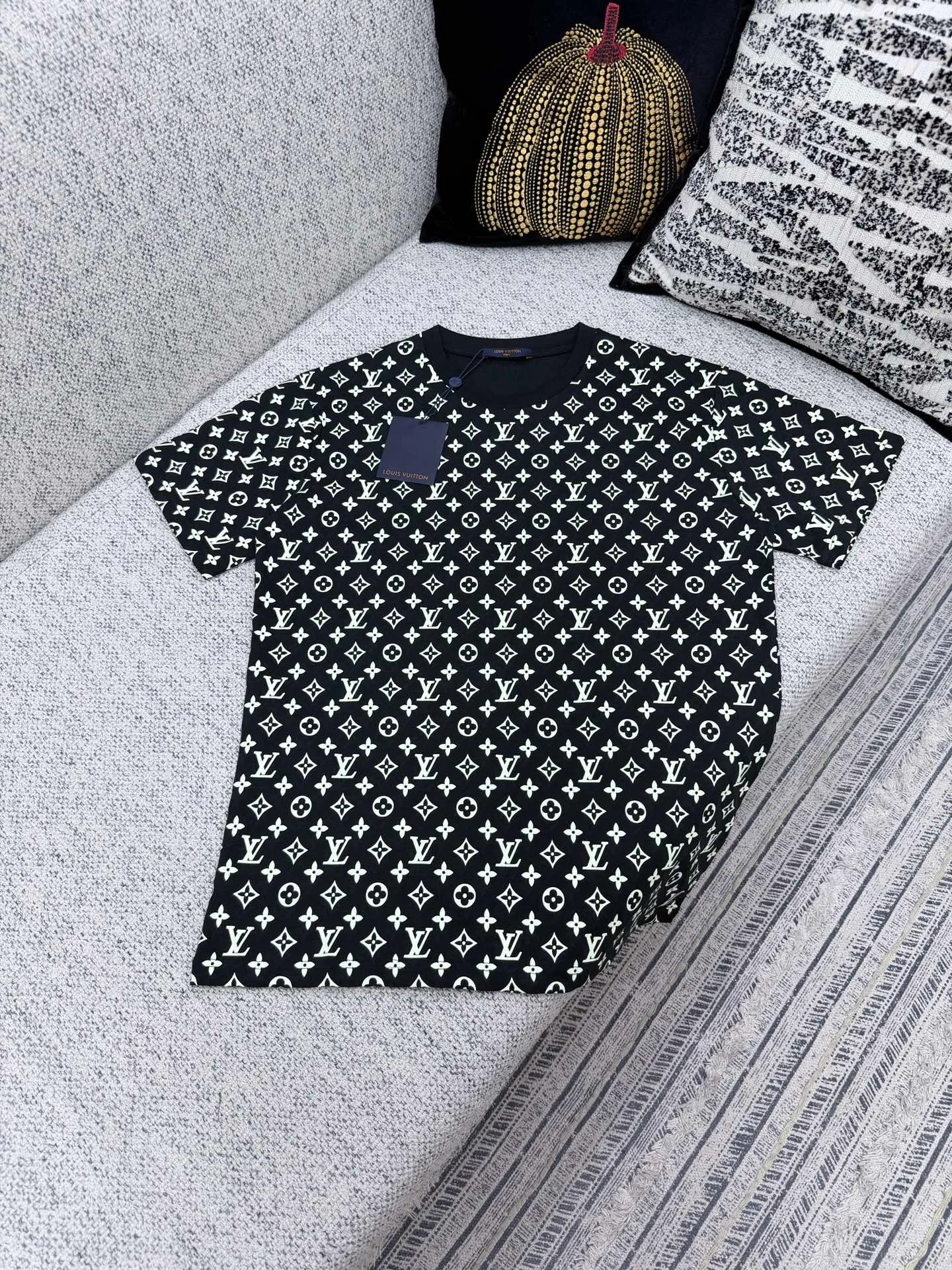 Men's T-Shirts LOUIS VUITTON 18073963