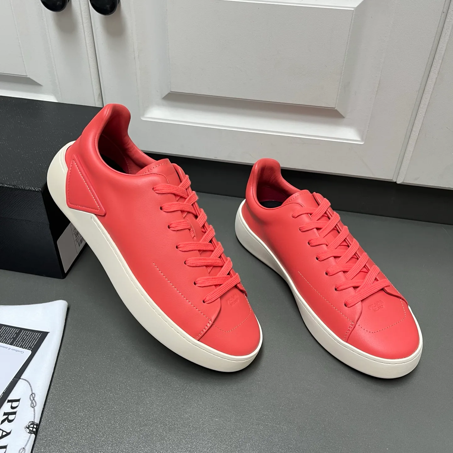 Men's Sneakers PRADA 16940085