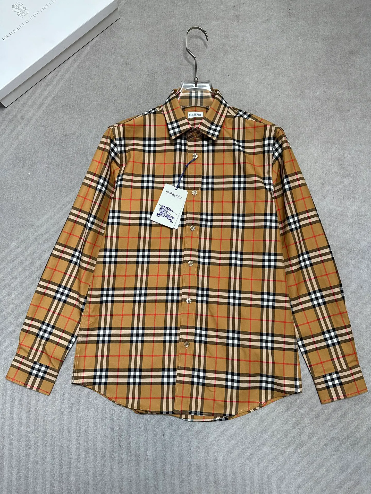 Men's Shirts BURBERRY 18502012
