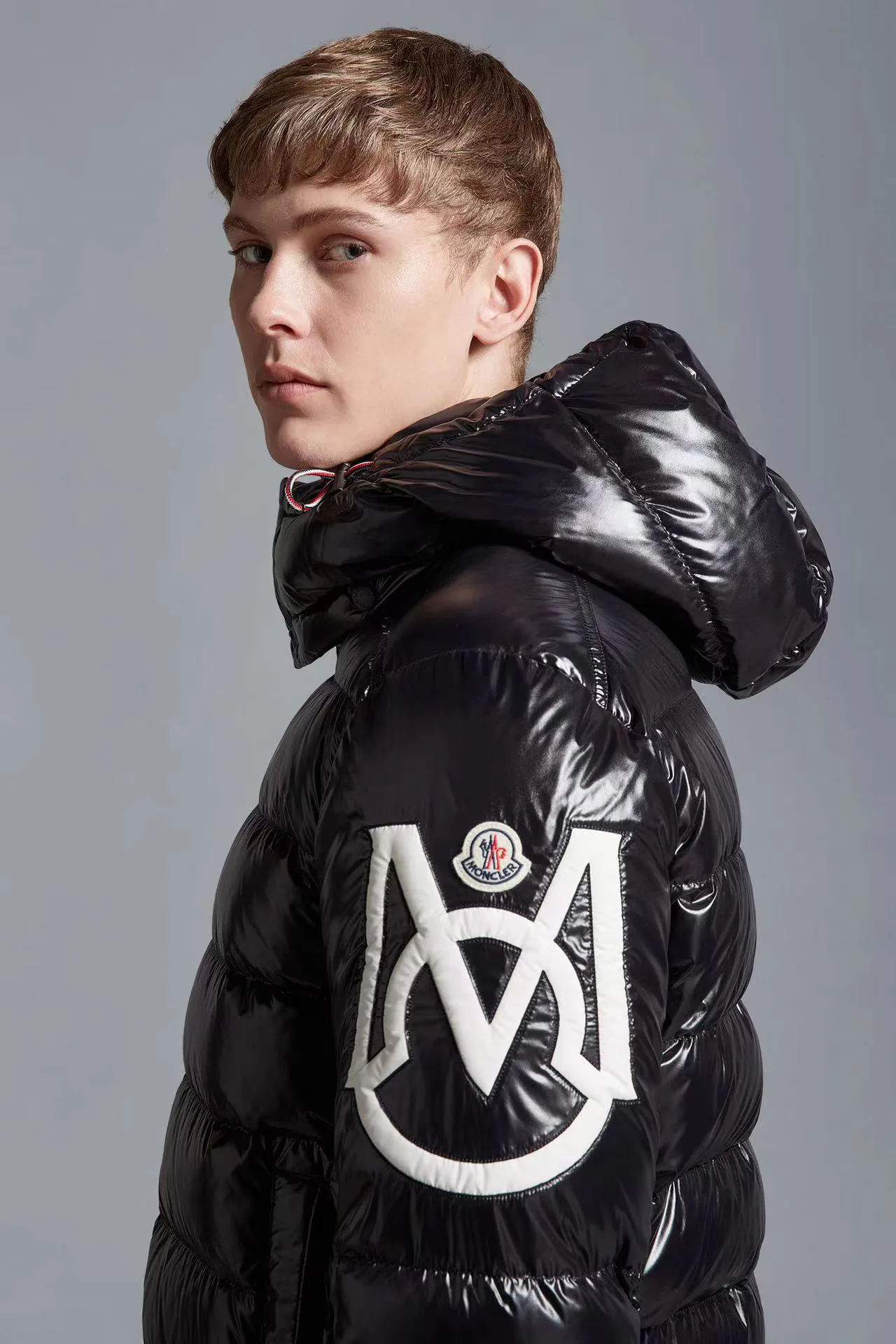 Men's Jackets And Down Jackets MONCLER 18111464