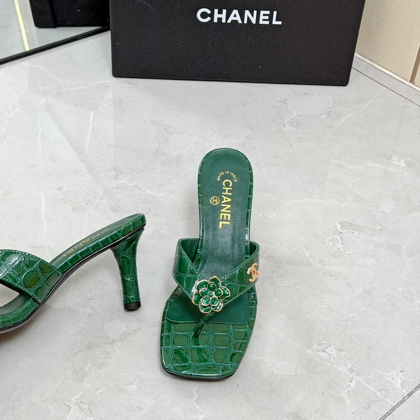 Women's Open-Toe Sandals CHANEL 17335024