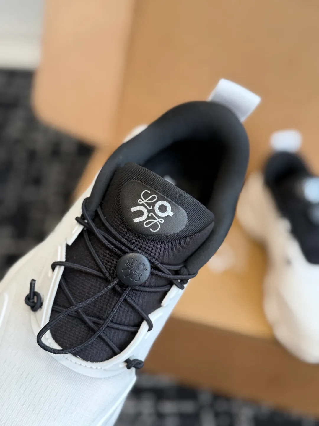 Women's Sneakers LOEWE 18139557