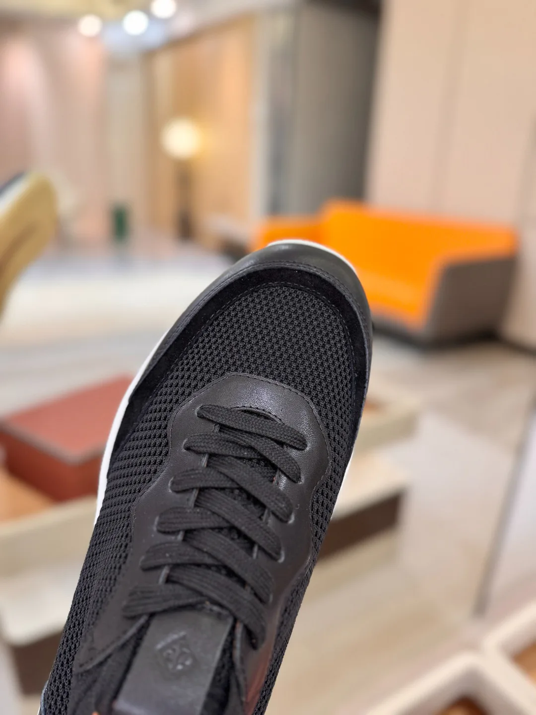 Men's Sneakers LORO PIANA 18039624