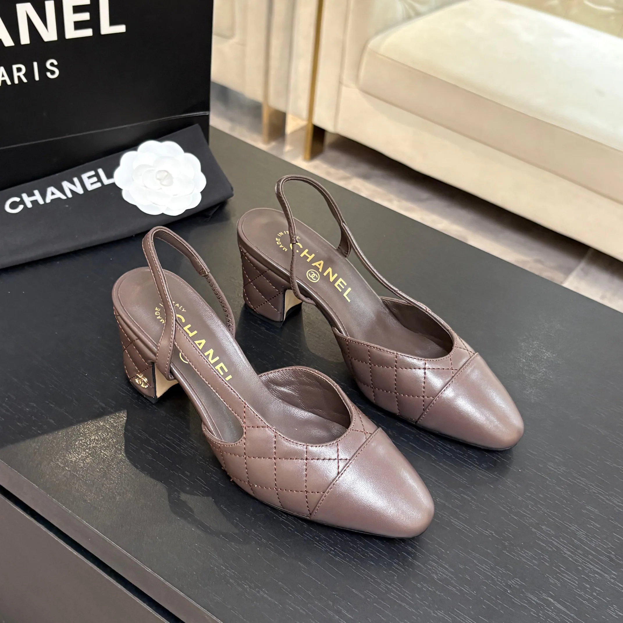 Women's Open-Toe Sandals CHANEL 17730805