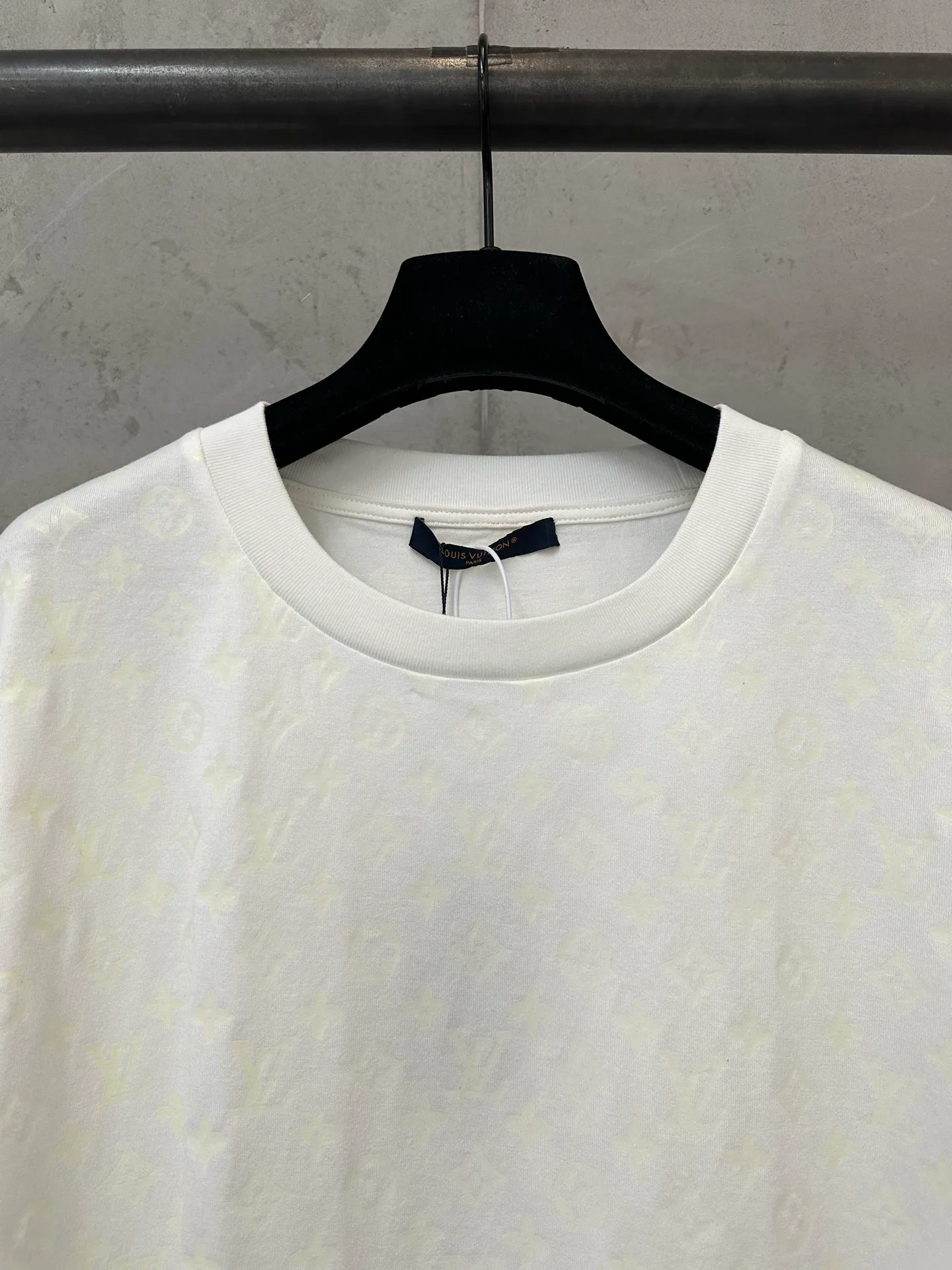 Men's T-Shirts LOUIS VUITTON 18179310